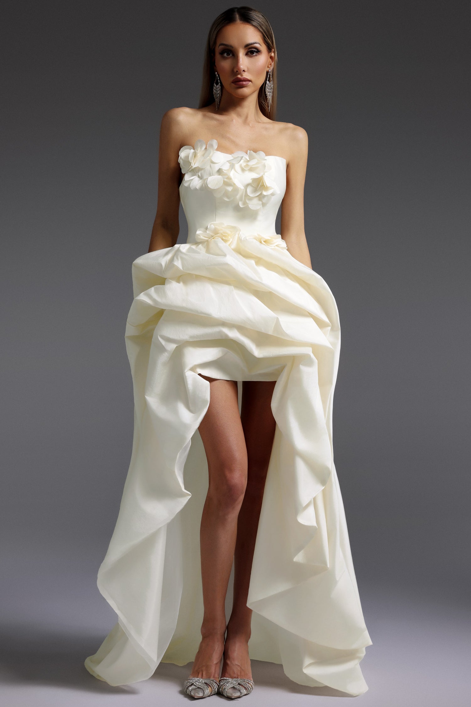 Tabitha Sleeveless Flowers Trailing Maxi Dress	