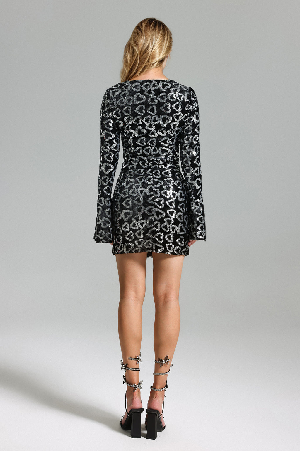 Kori Sequins V Neck Set - Black	