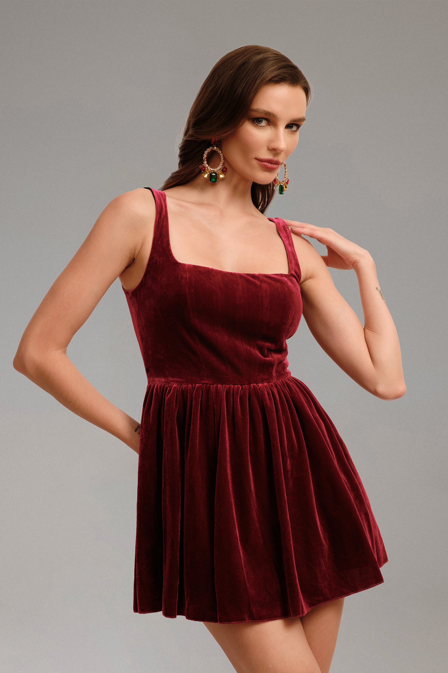 Kawayi Sleeveless Velvet Mini Dress	