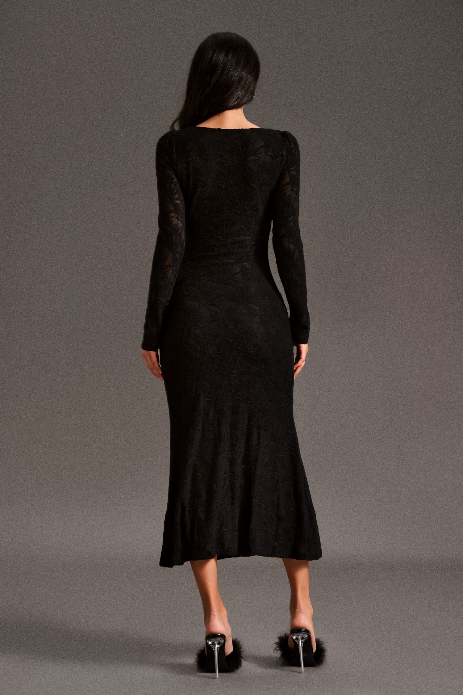 Mia Long Sleeves Lace Fur Maxi Dress	
