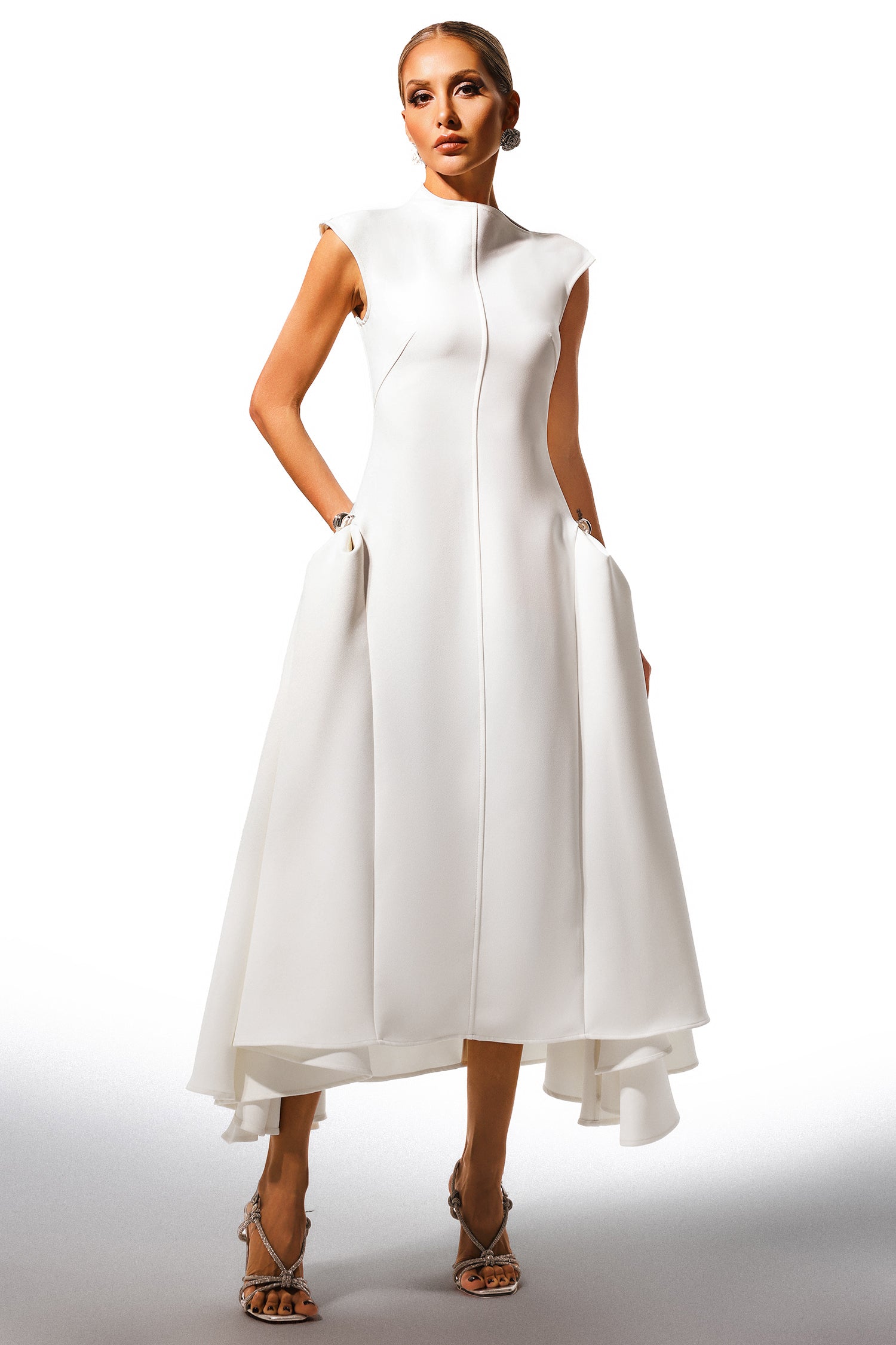 Paca Choker Sleeveless Maxi Dress	