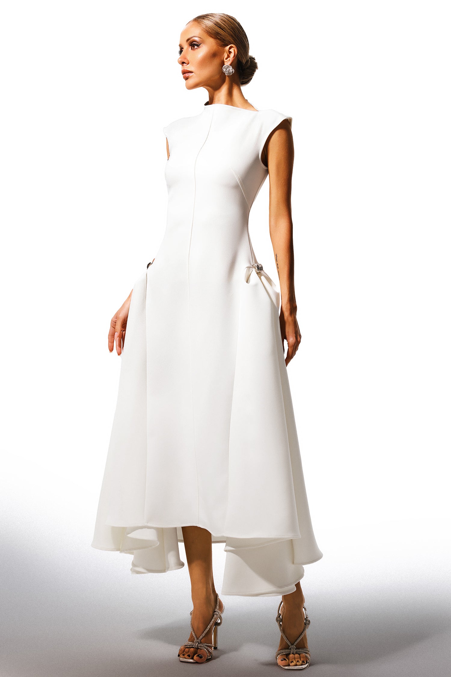 Paca Choker Sleeveless Maxi Dress	