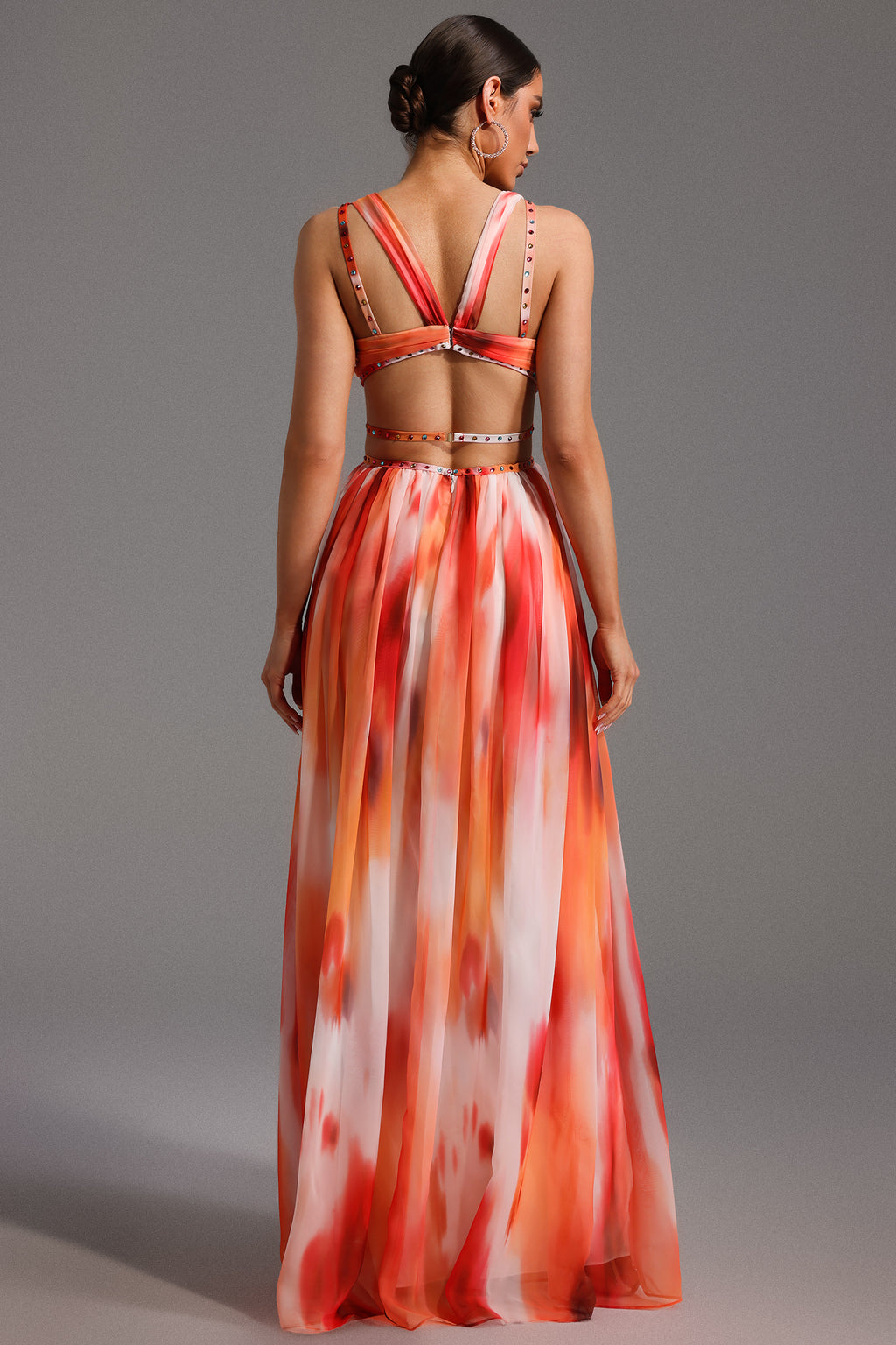 Ierra Sleeveless V-Neck Diamond Maxi Dress	