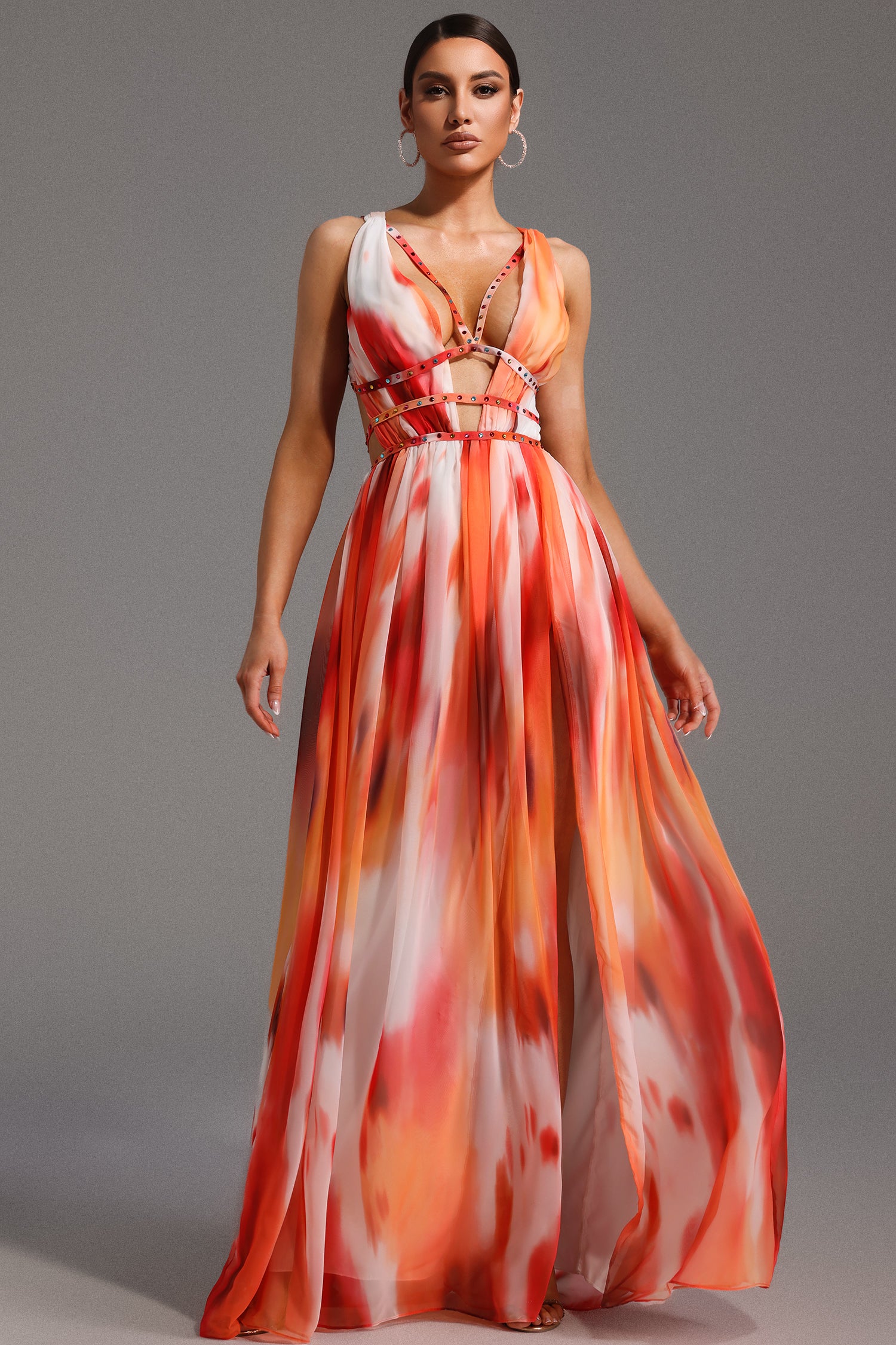 Ierra Sleeveless V-Neck Diamond Maxi Dress	