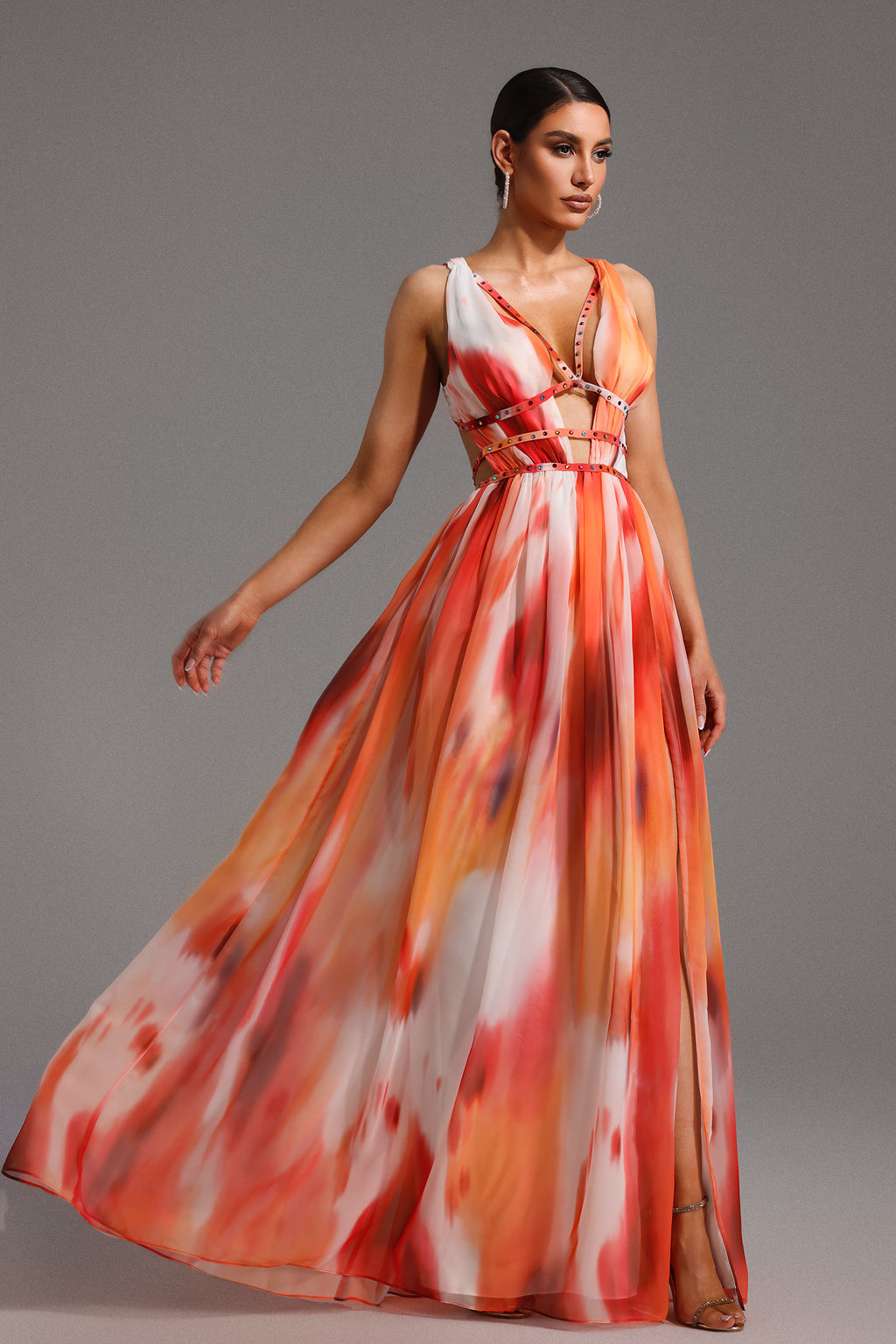 Ierra Sleeveless V-Neck Diamond Maxi Dress	