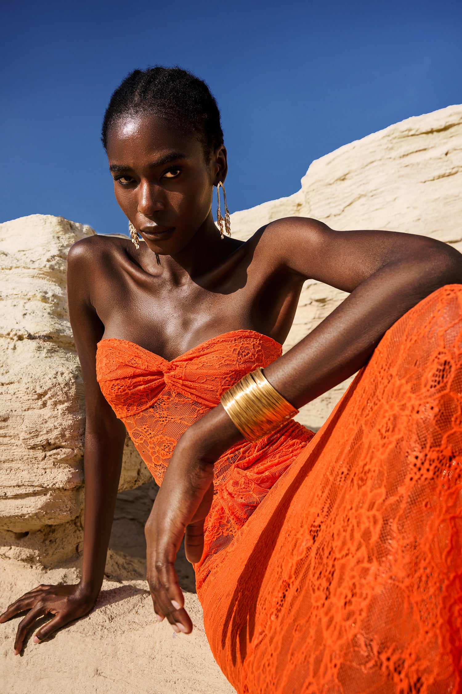 Selien Sleeveless Lace Maxi Dress	