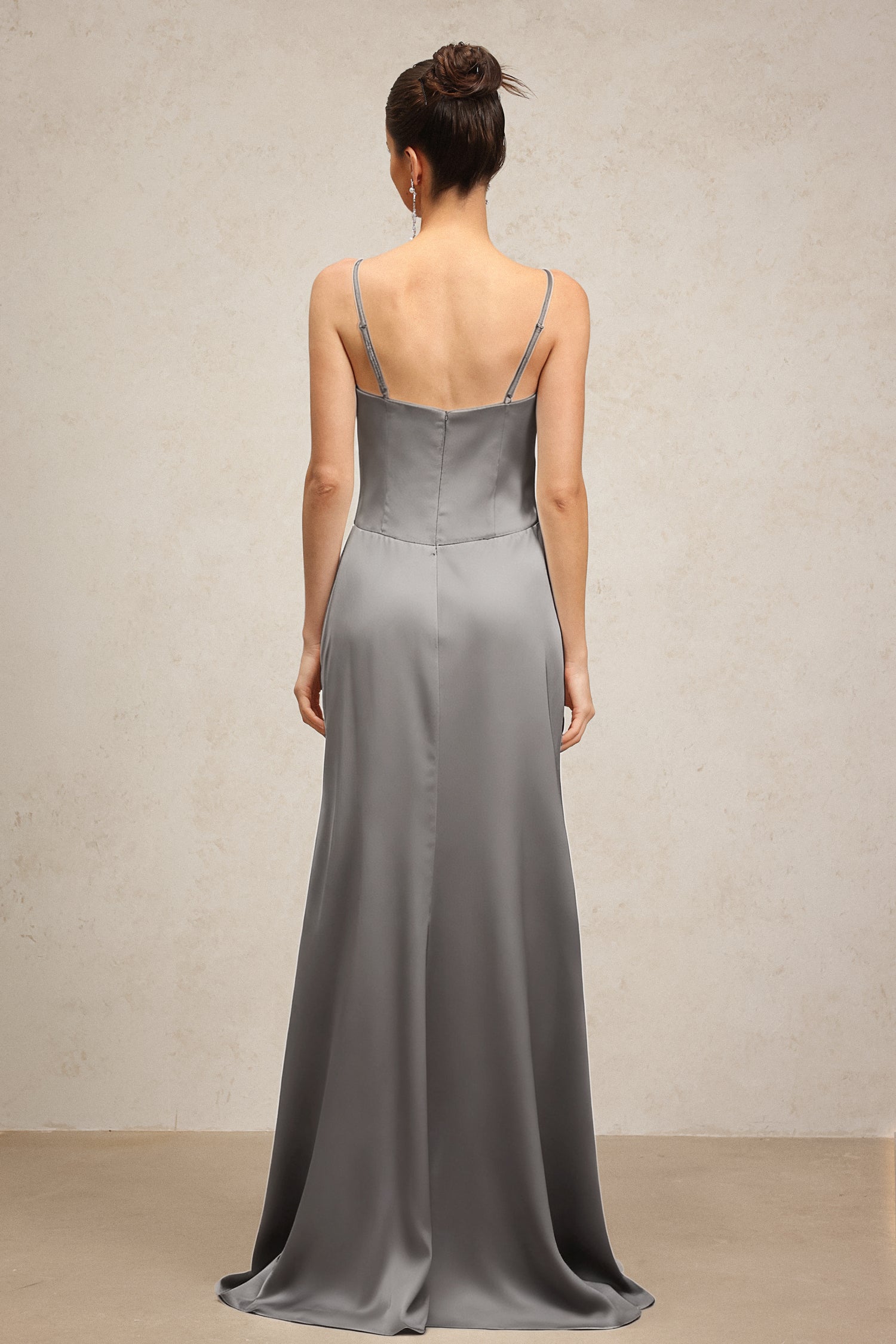 Yvonne Sleeveless V-Neck Flowers Flounce Gray Maxi Dress	