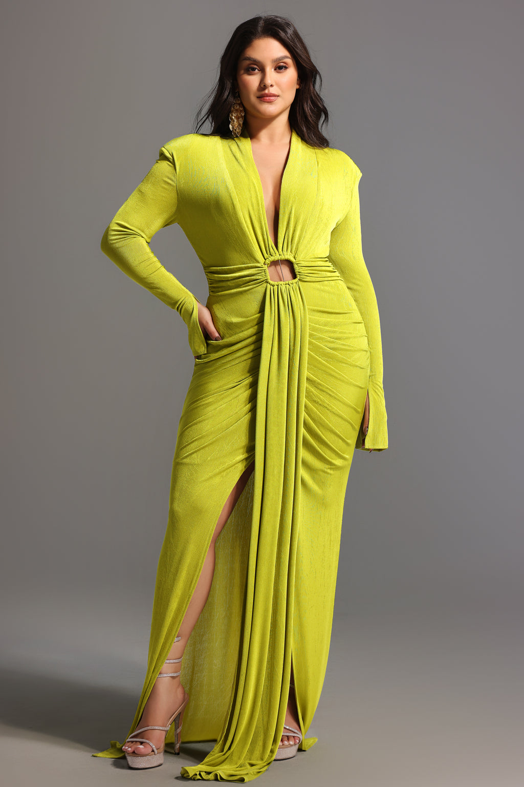 Naomi V-neck Long Sleeves Maxi Dress	