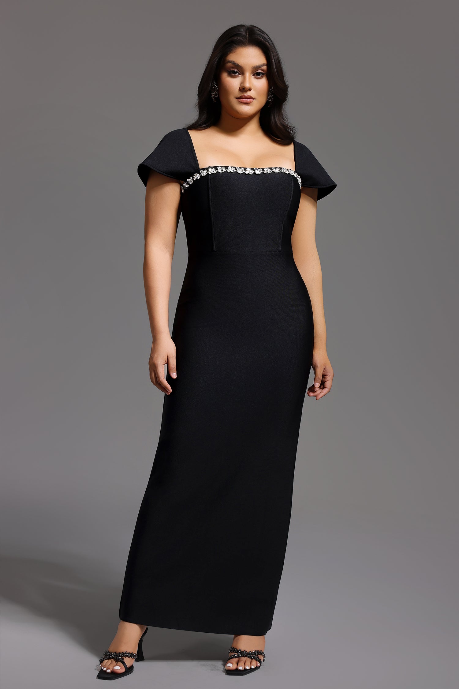 Romelle Short Sleeve Diamond Bandage Maxi Dress	