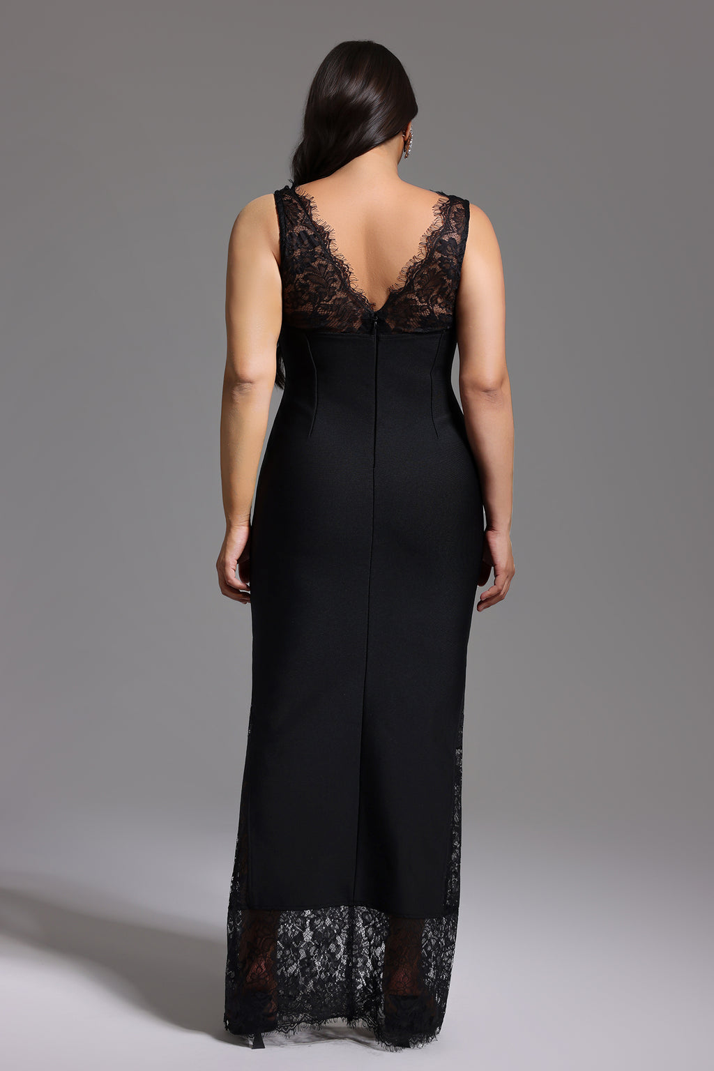 Janano Lace Deep V Maxi Dress - Black	