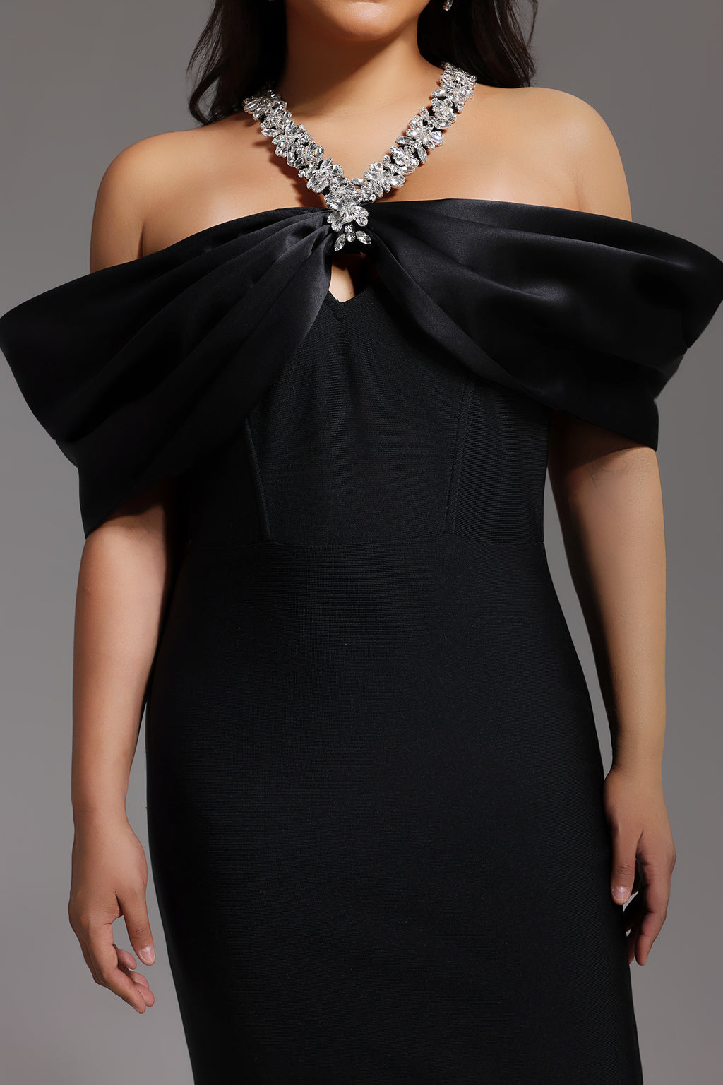 Sloan Halter Diamond Off-The-Shoulder Bandage Maxi Dress	