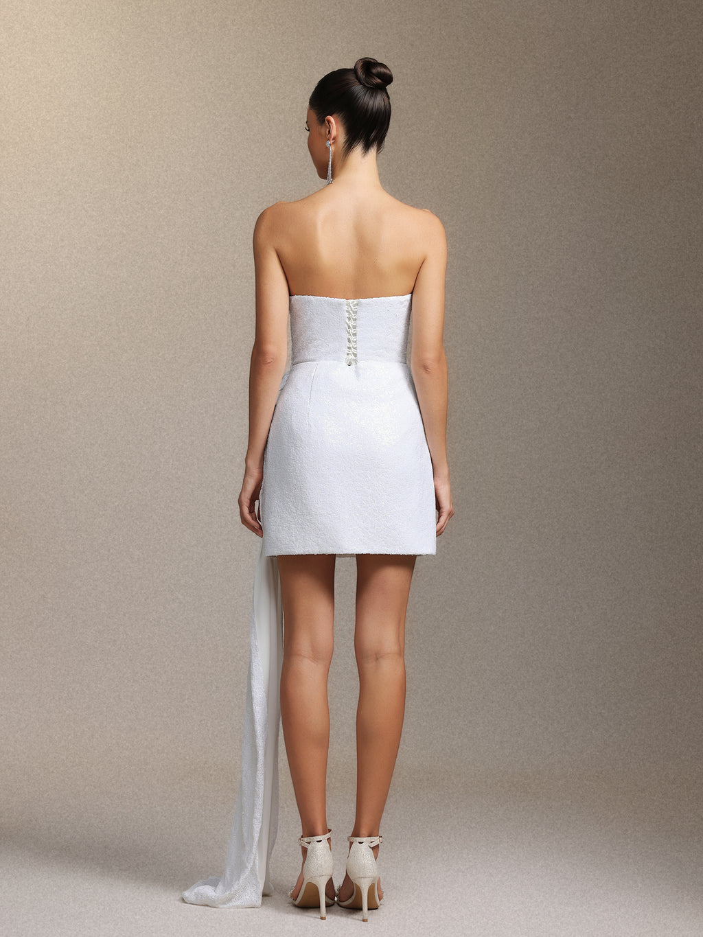 Vali Strapless pleated ribbon mini skirt	