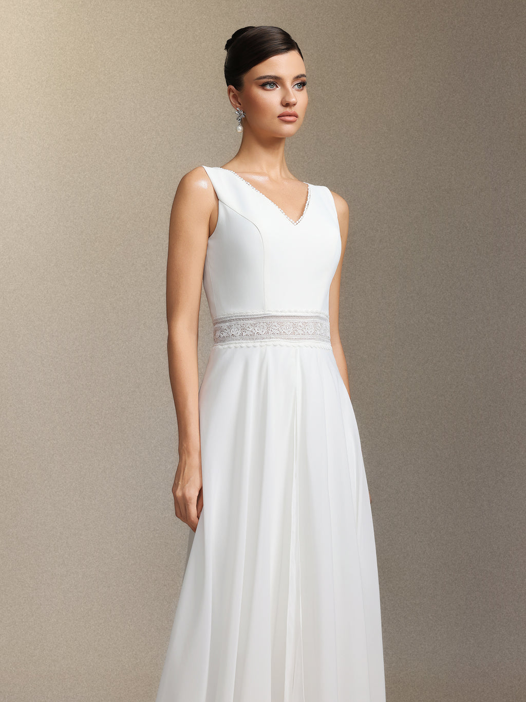 Trinvilla Deep V-neck sleeveless high-waisted maxi jumpsuit	