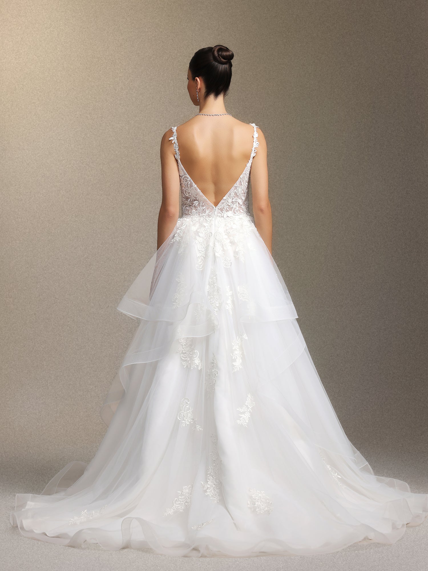 Fanya Deep V-neck lace long wedding dress	