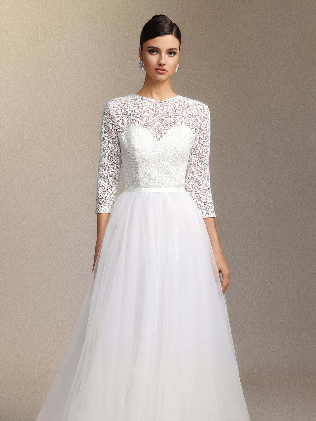 Lace tulle long-sleeved long-length wedding dress	