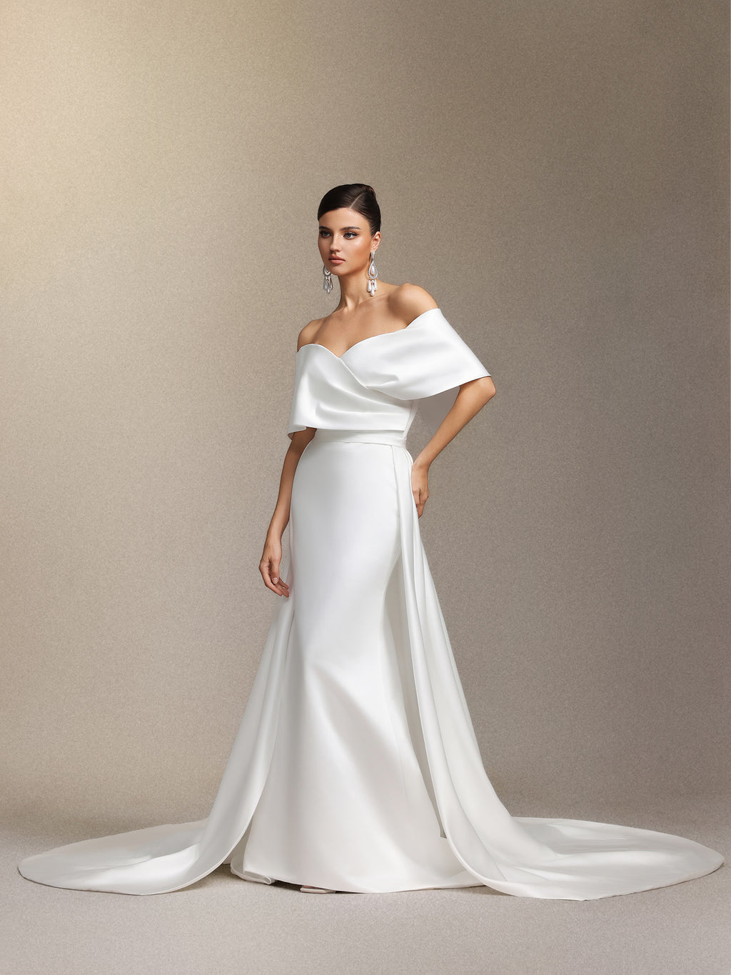 Quinta One-shoulder fish tail maxi wedding dress	