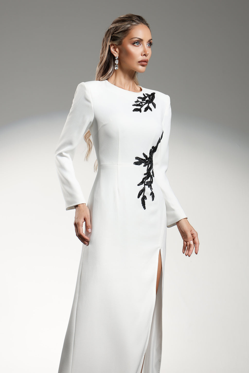 Rita Long Sleeves Beaded String Split Maxi Dress	