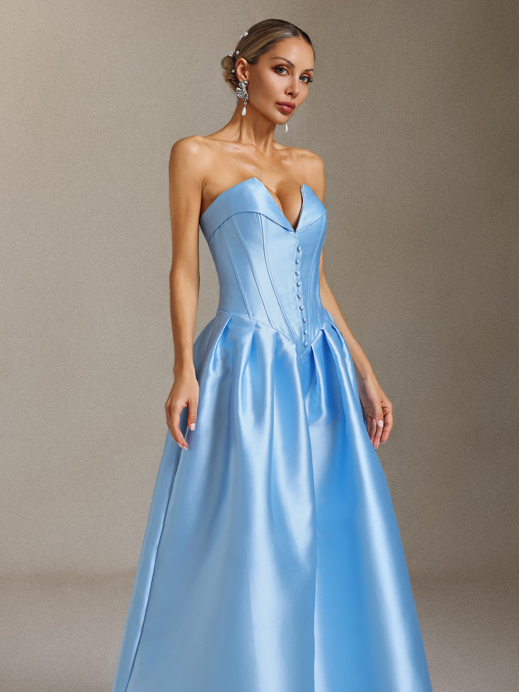 Kila Pleated V-neck strappy midi-length dress	