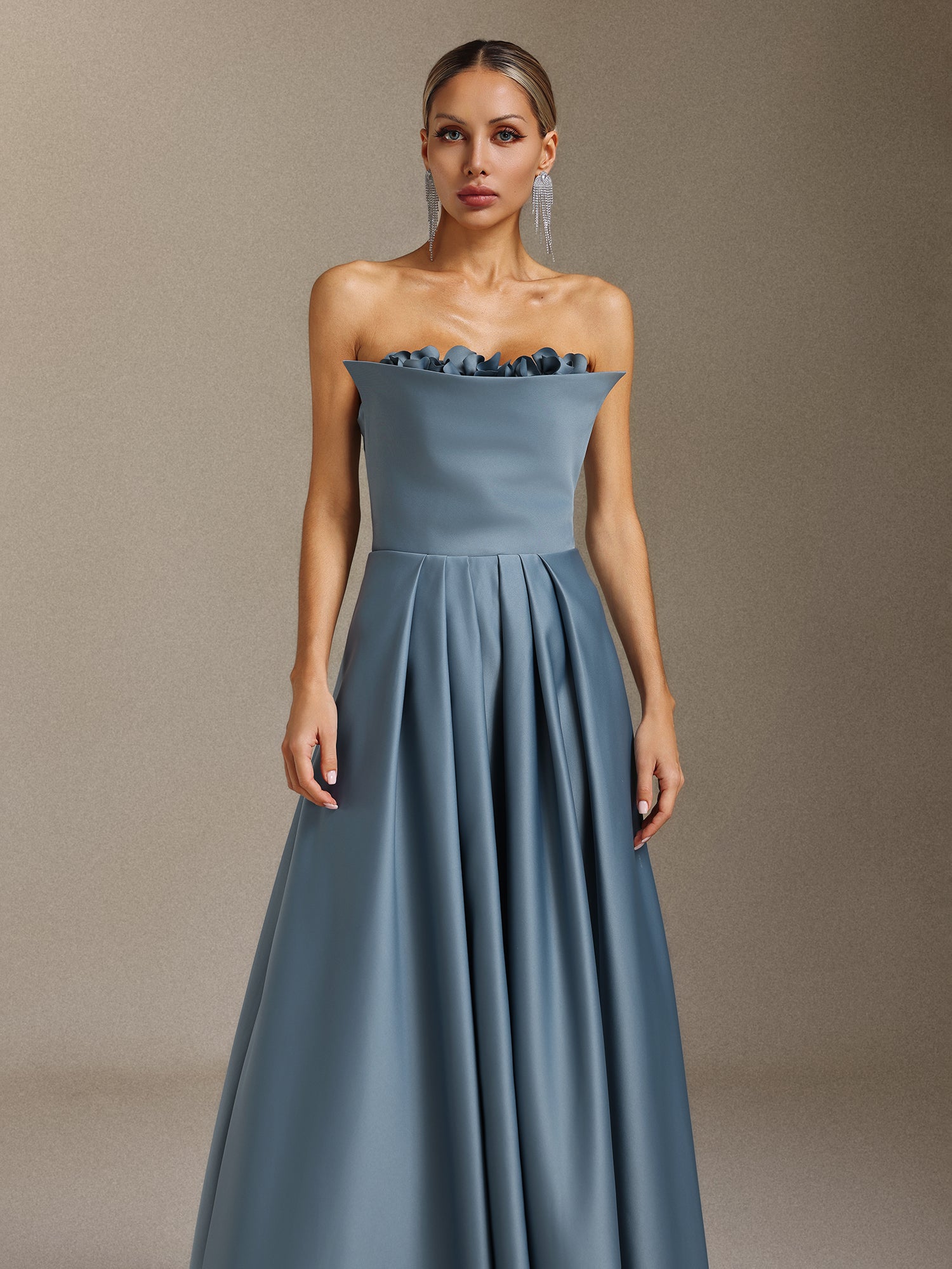 Elysande Strapless pleated three-dimensional floral slimming maxi dress	