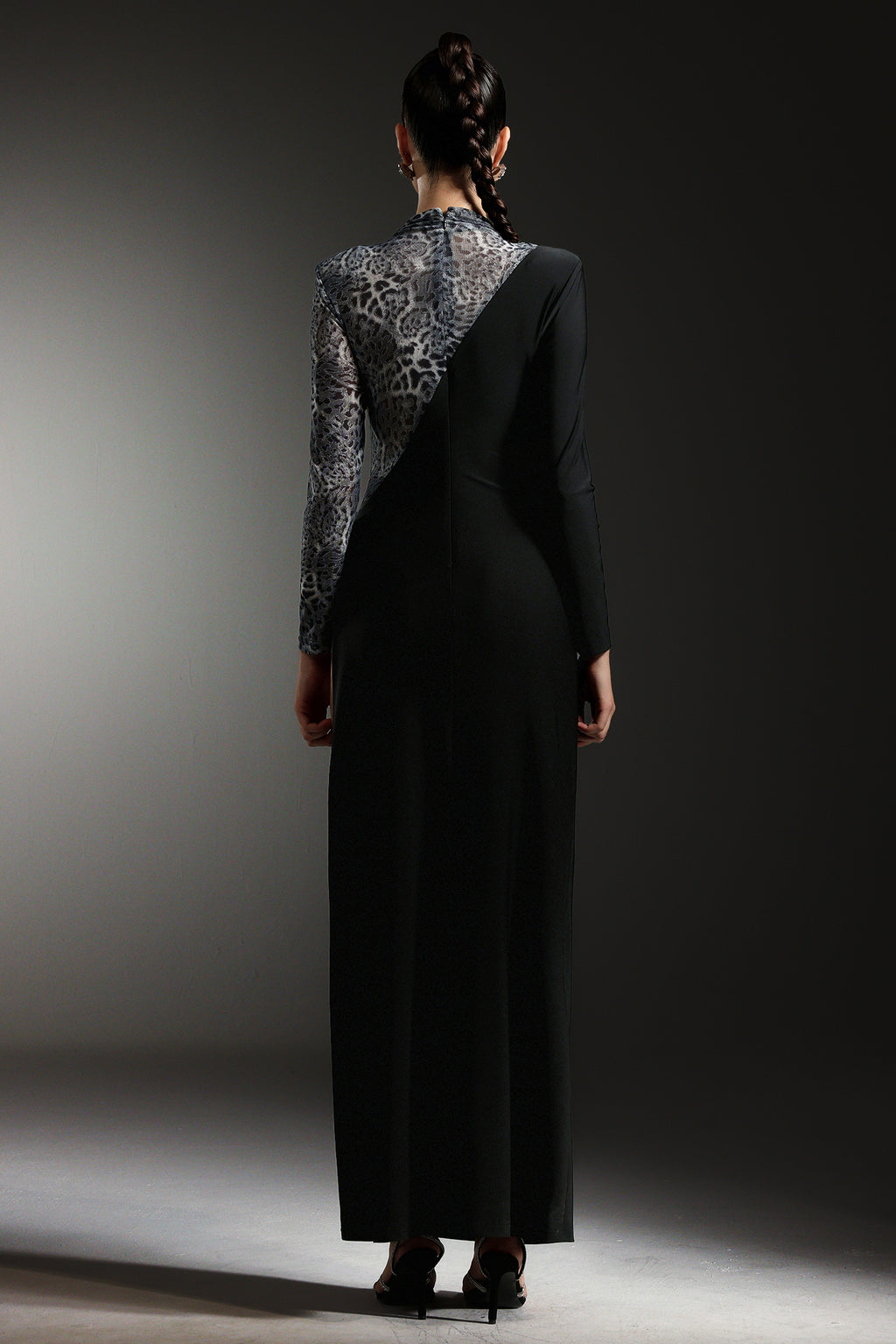 Wenie Long Sleeves Flower Slit Maxi Dress	