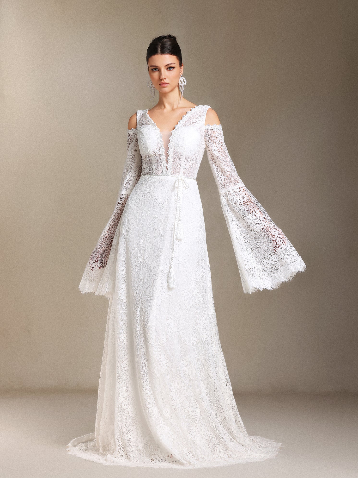 Eren V-neck Bohemia Lace Trailing maxi wedding dress	