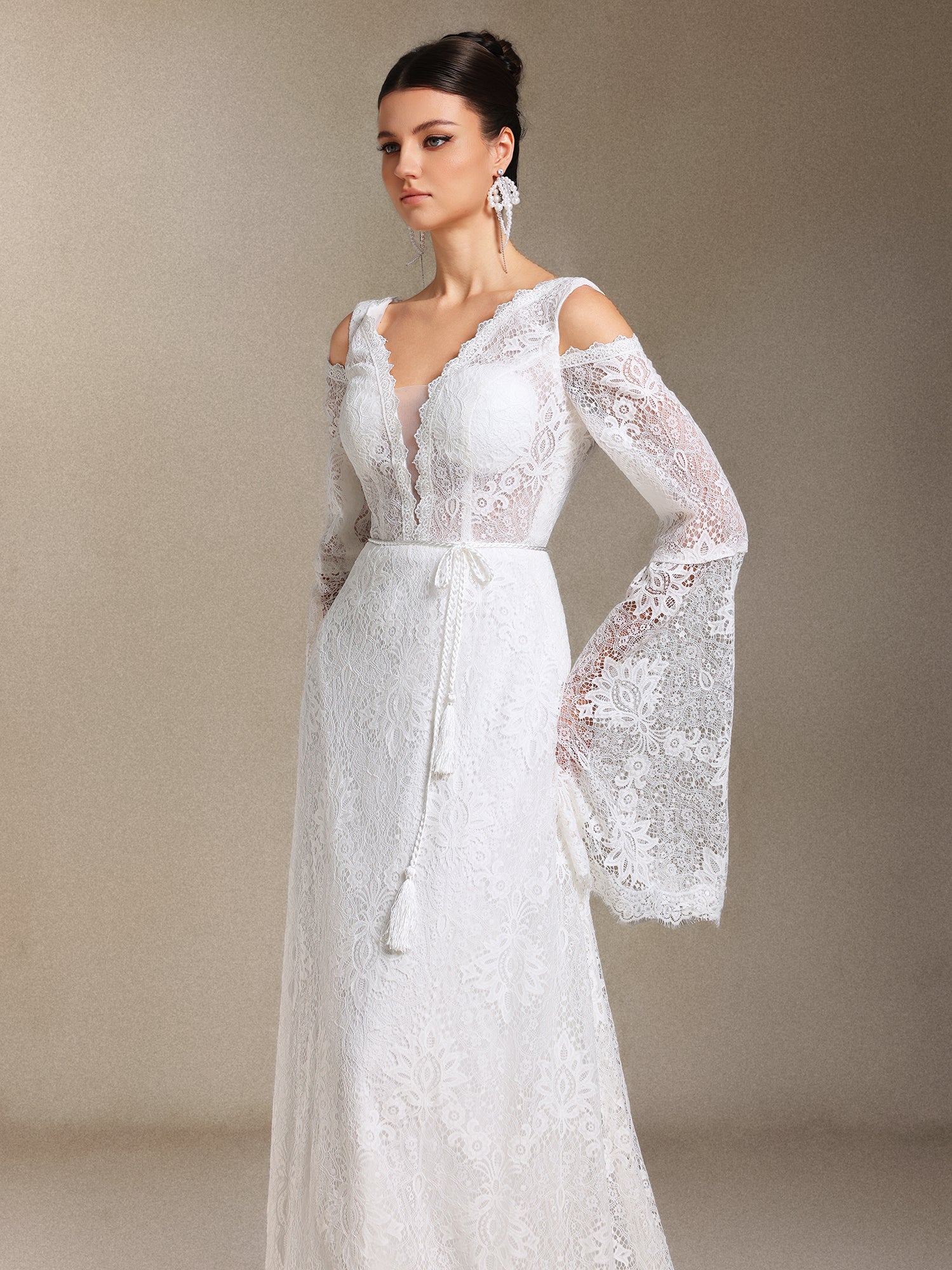 Eren V-neck Bohemia Lace Trailing maxi wedding dress	