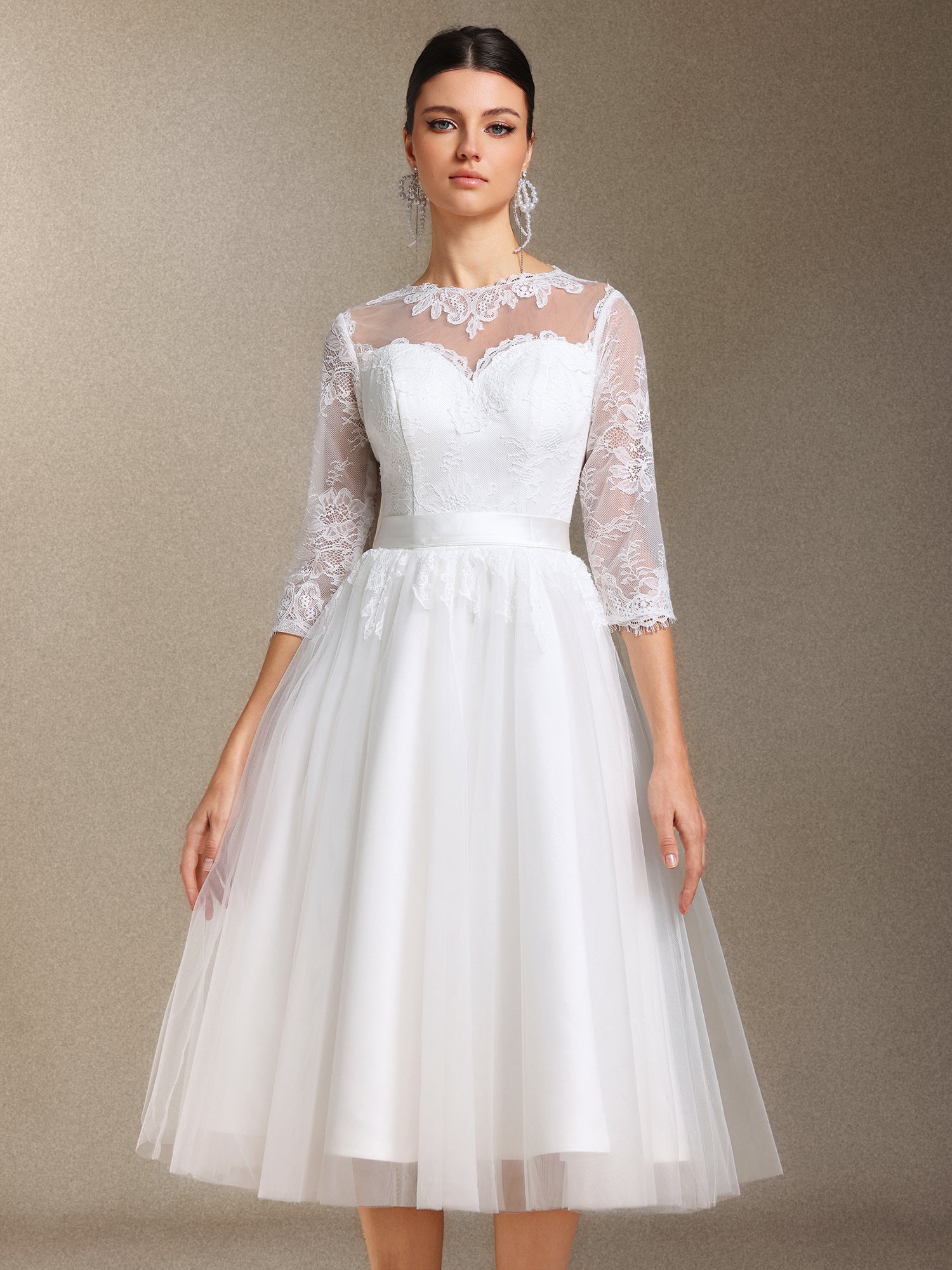 Keeli Long sleeves Lace Bow Mini wedding dress	