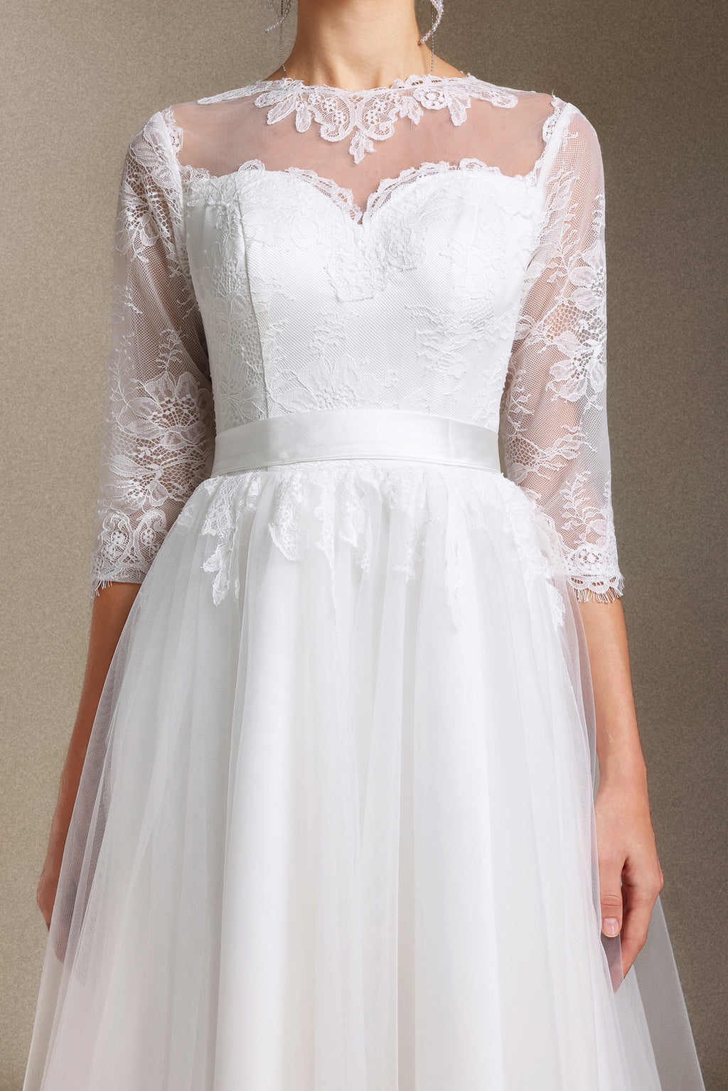 Keeli Long sleeves Lace Bow Mini wedding dress	