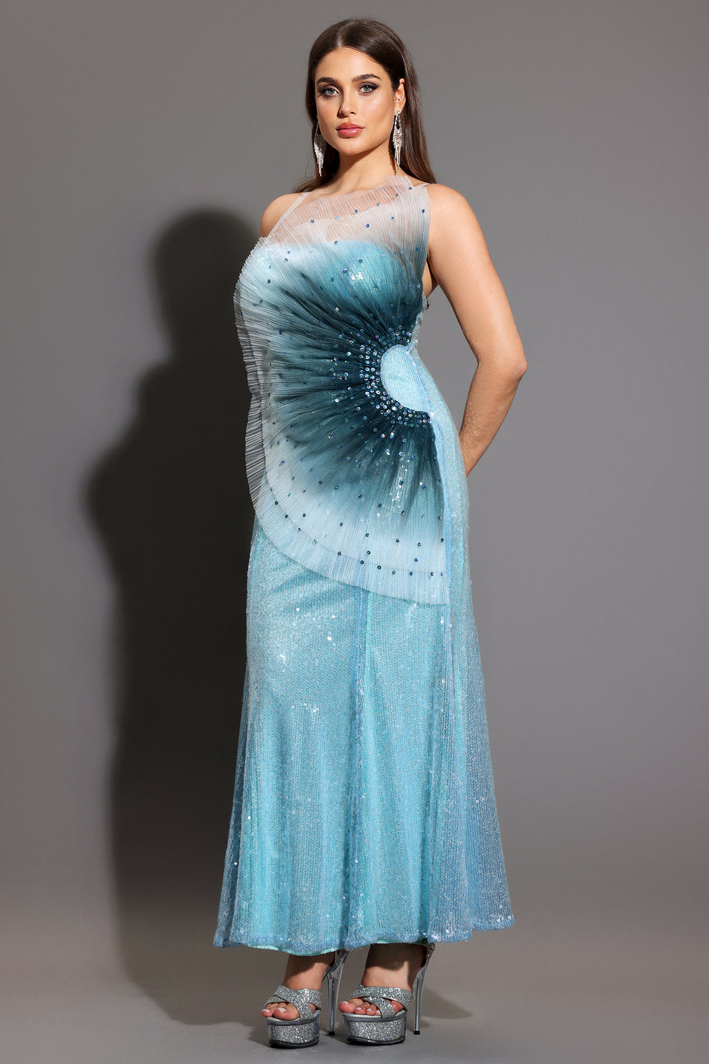 Kiwis Sleeveless Fish Tail Sequins Maxi Dress	