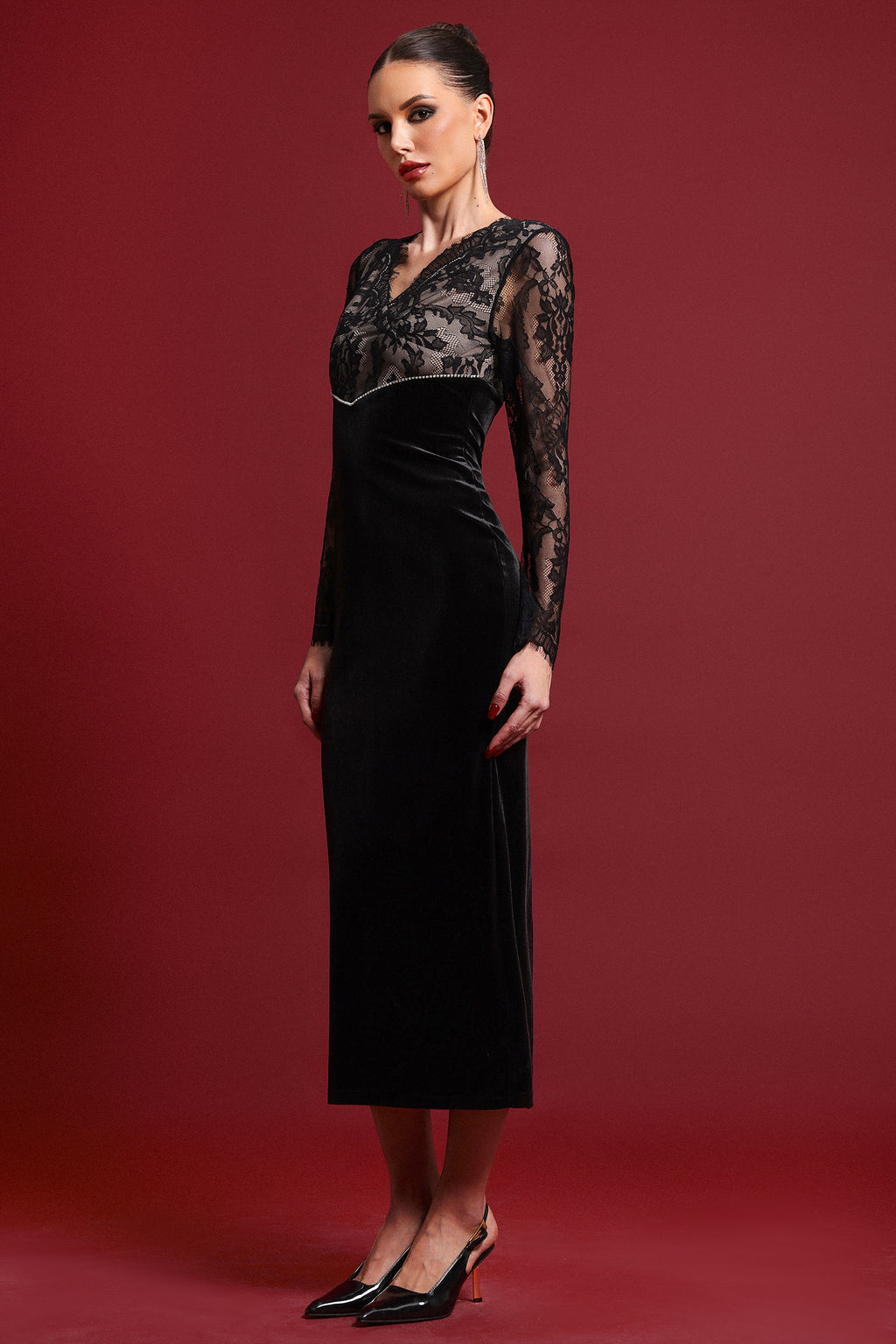 Lotta Sexy Contour V Neck Long Sleeve Lace Velvet Maxi Dress	