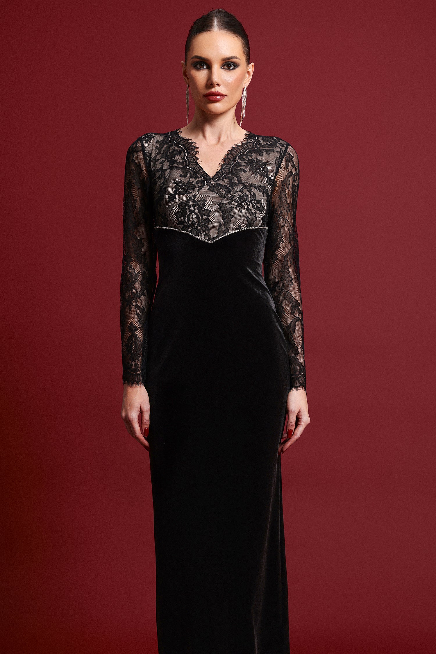 Lotta Sexy Contour V Neck Long Sleeve Lace Velvet Maxi Dress	