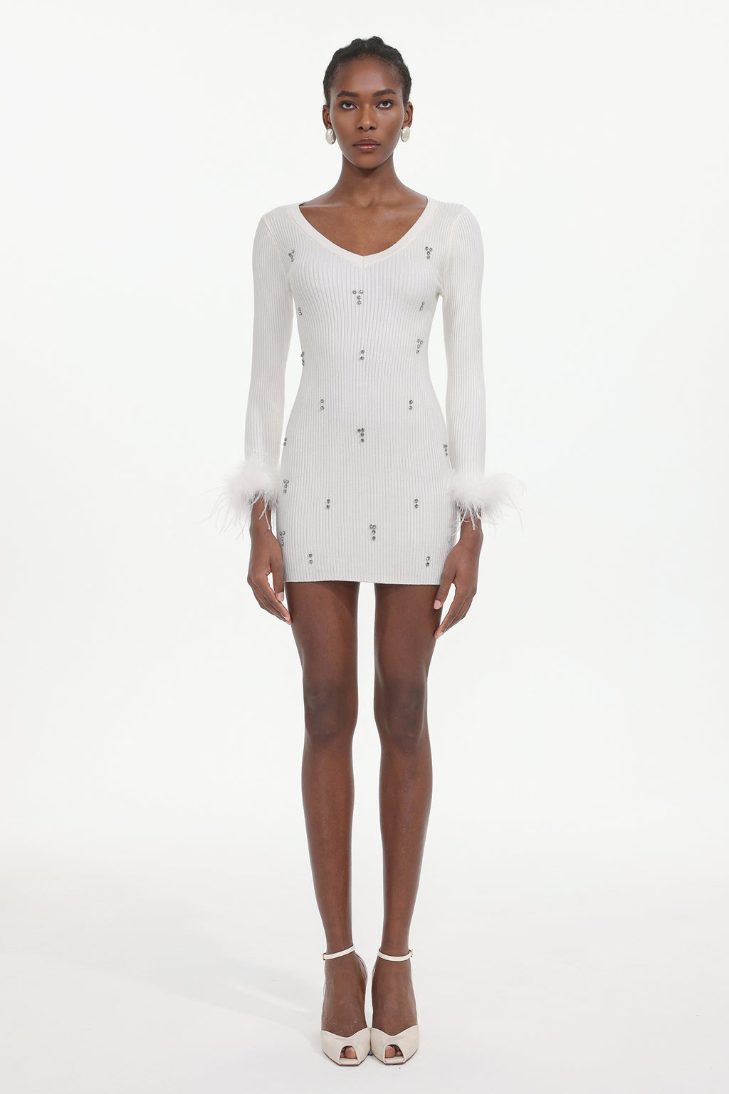 Moua Elegant Contour Long Sleeve Rhinestone Feather Knit White Mini Dress	