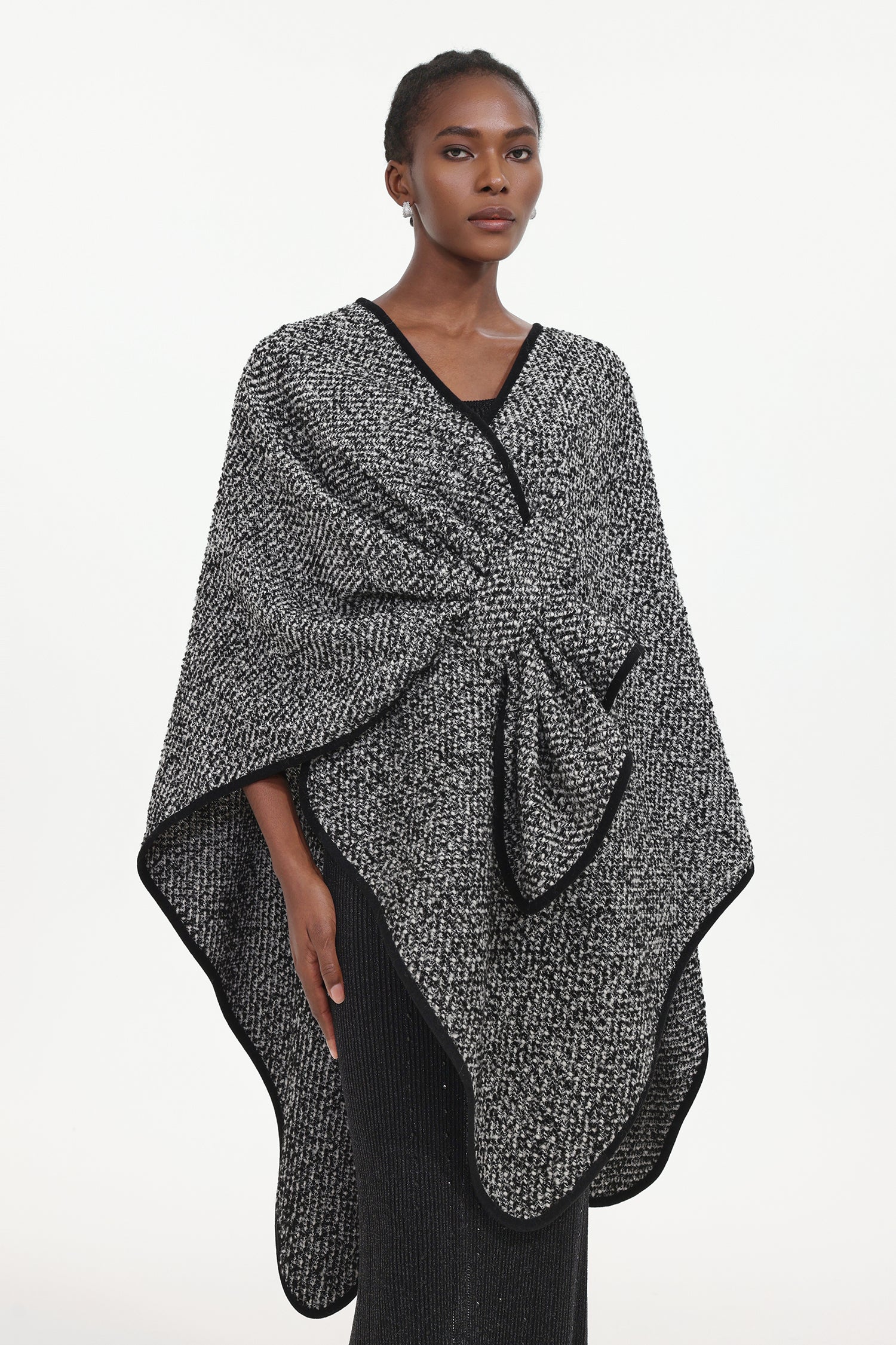 Erele Classic Flowy Knit Asymmetric Cape	