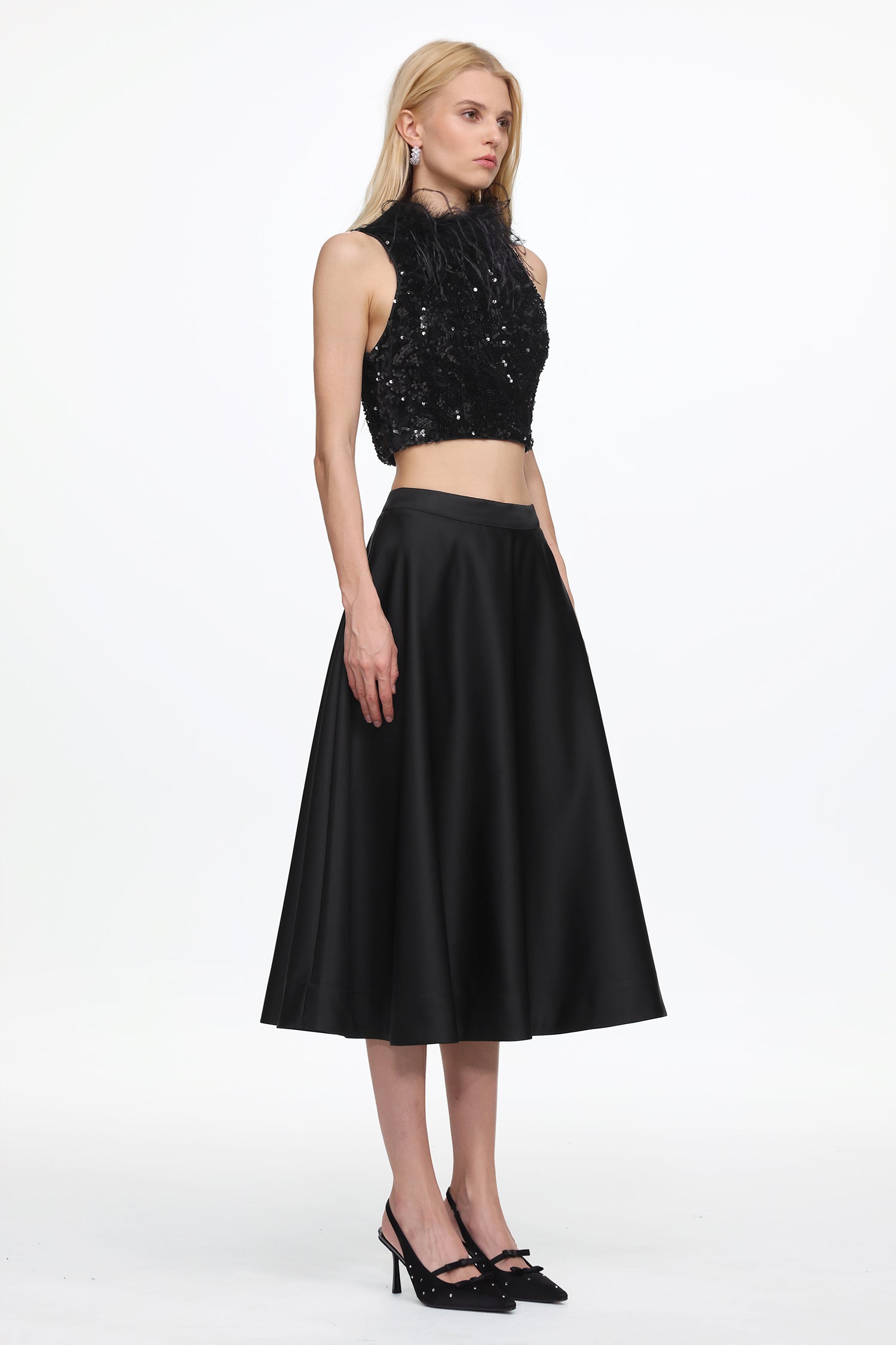 Chic Contonur Sleeveless Feather Sequin Velvet Top and Satin Skirt Set	
