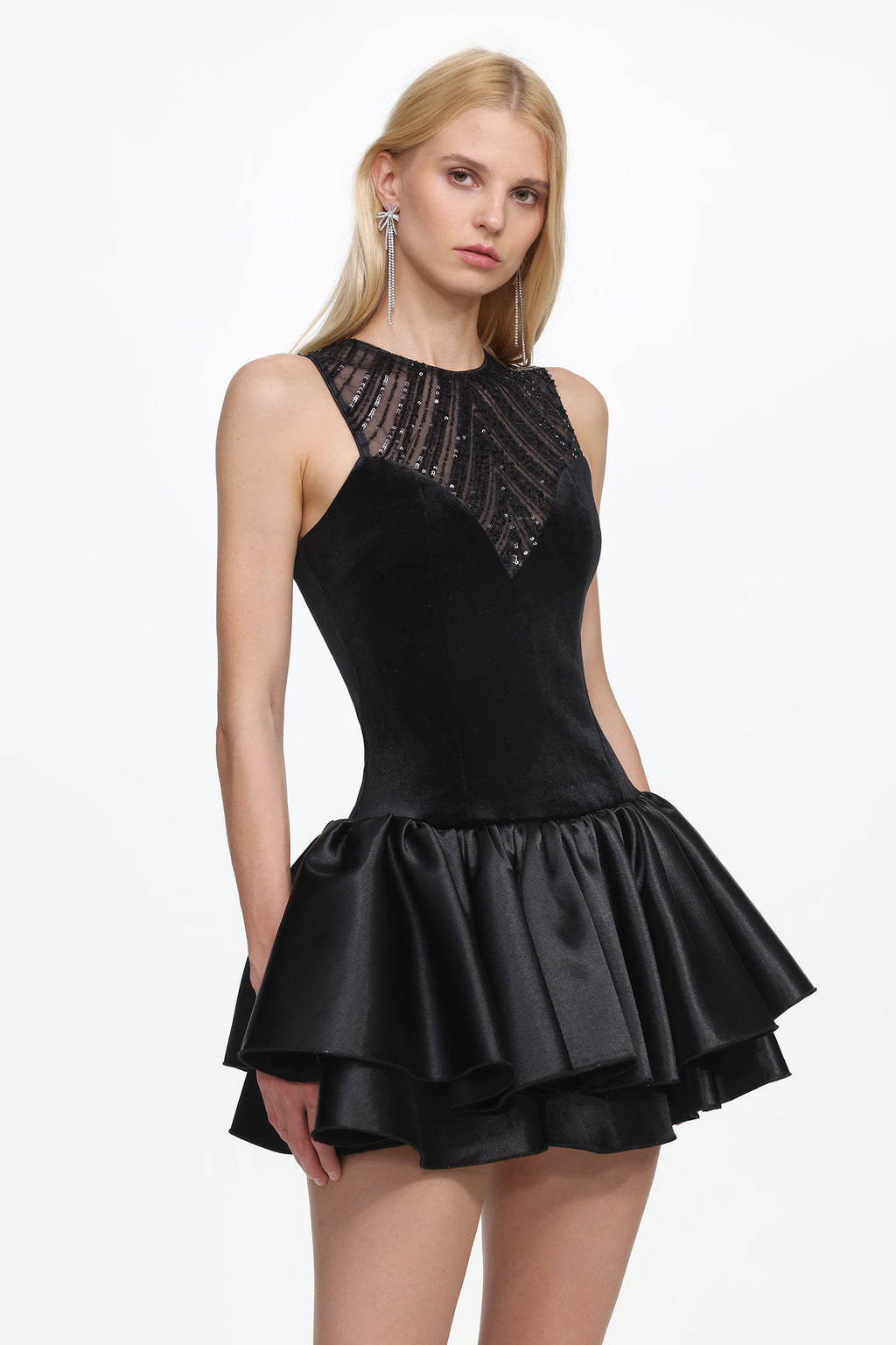 Sareza Chic Contour Deep V Sleeveless Sequin Mini Dress	