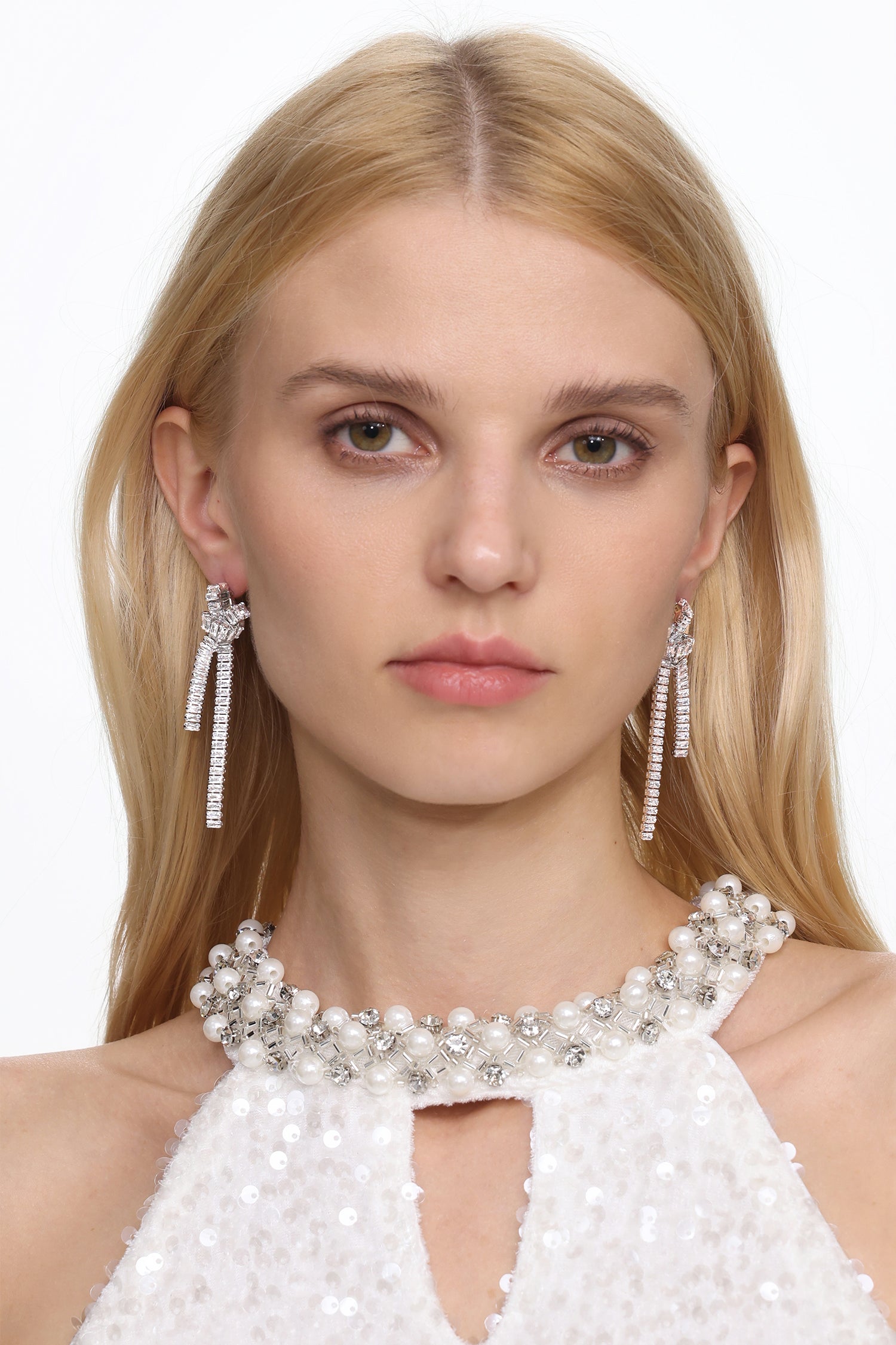Imaan Rectangle Knotting Tassel Earrings	