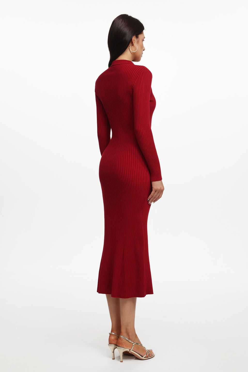 Morwenna Elegant Contour Long Sleeve Pearl Knit Maxi Dress	