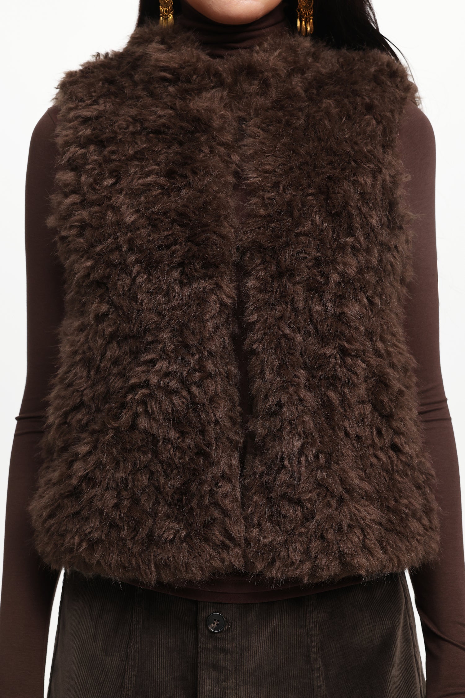 Michelle Chic Sleeveless Fluffy Vest	
