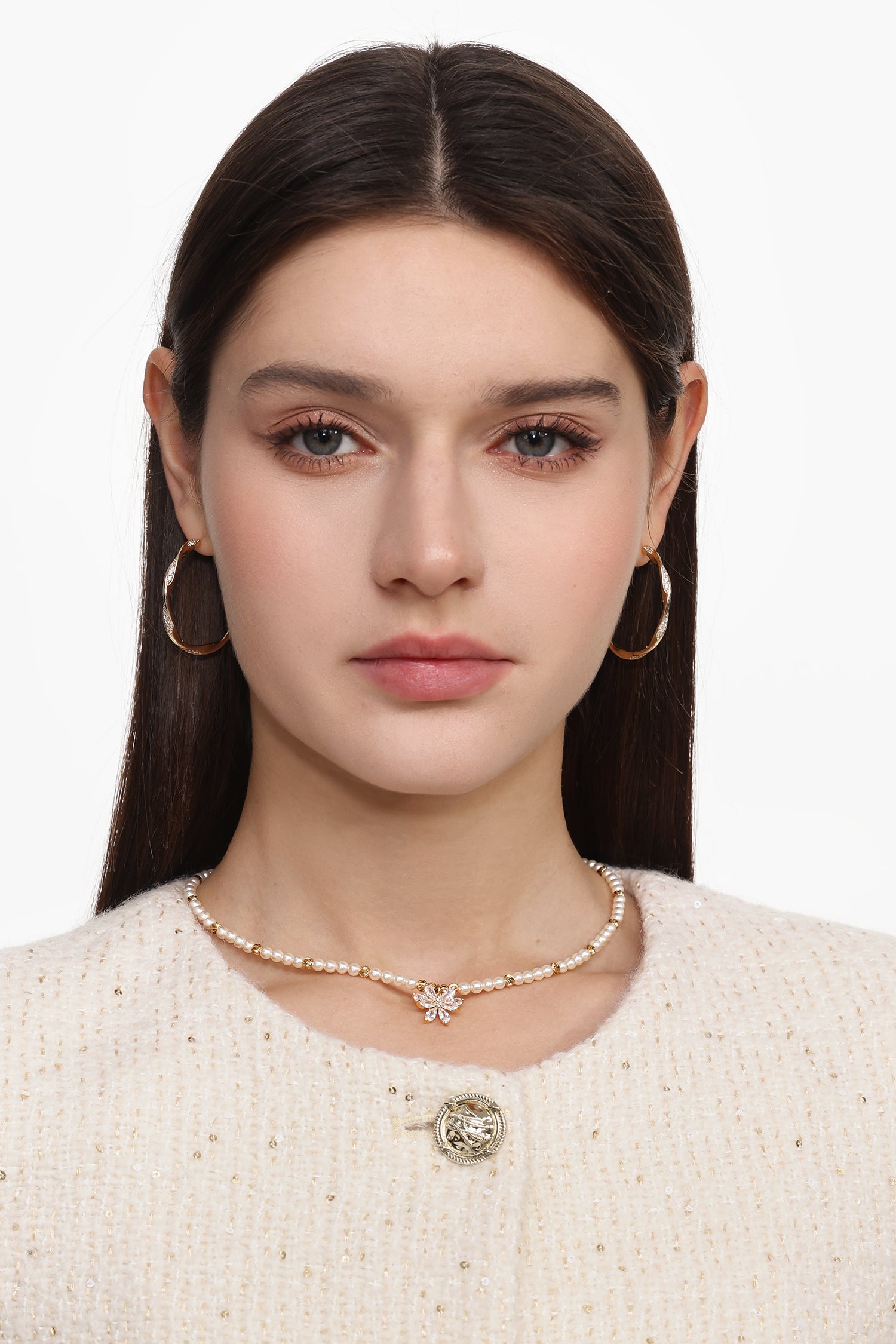 Peggie Pearl Diamond Flower Necklace	