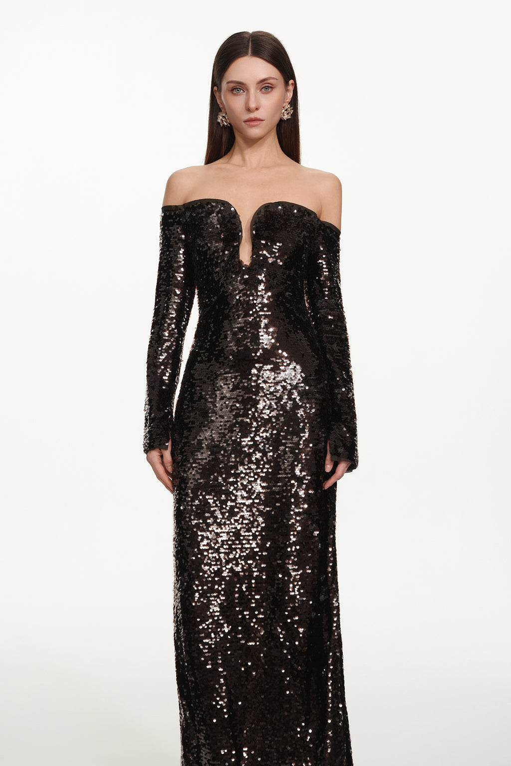 Savier Chic Contour Off Shoulder Long Sleeve Sequin Maxi Dress	