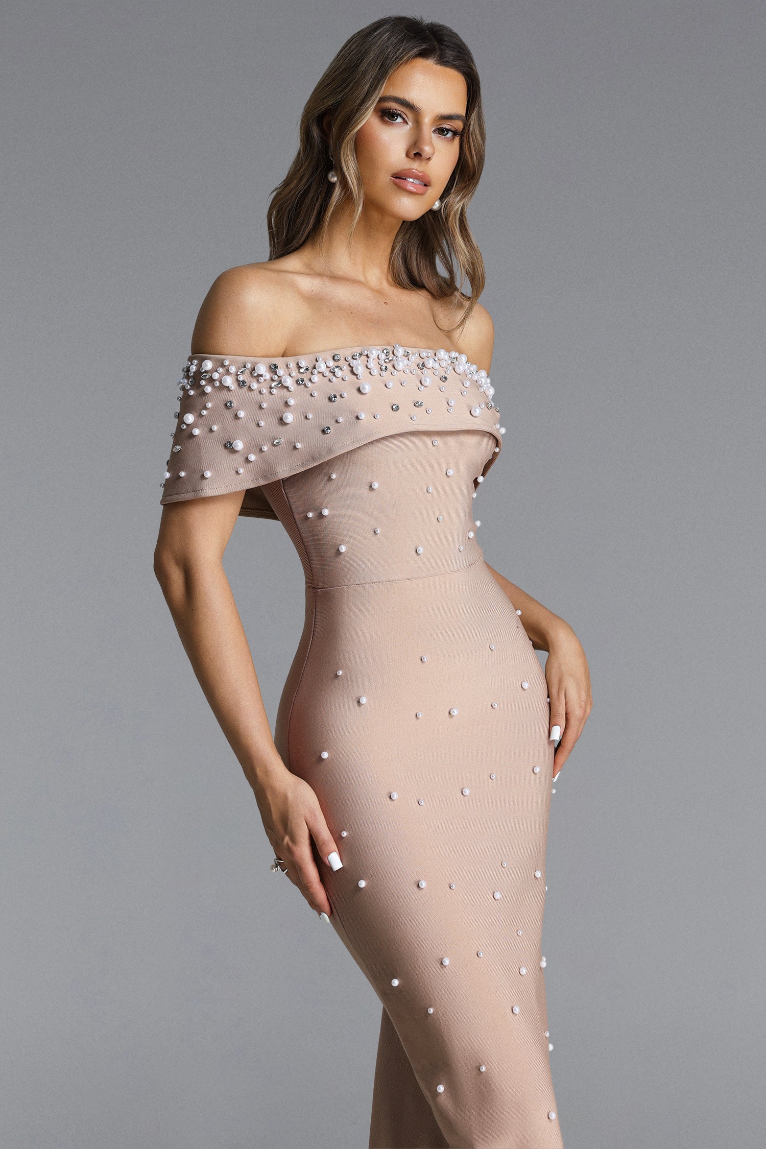 Isme Elegant Contour Off Shoulder Pearl Rhinestone Bandage Maxi Dress	