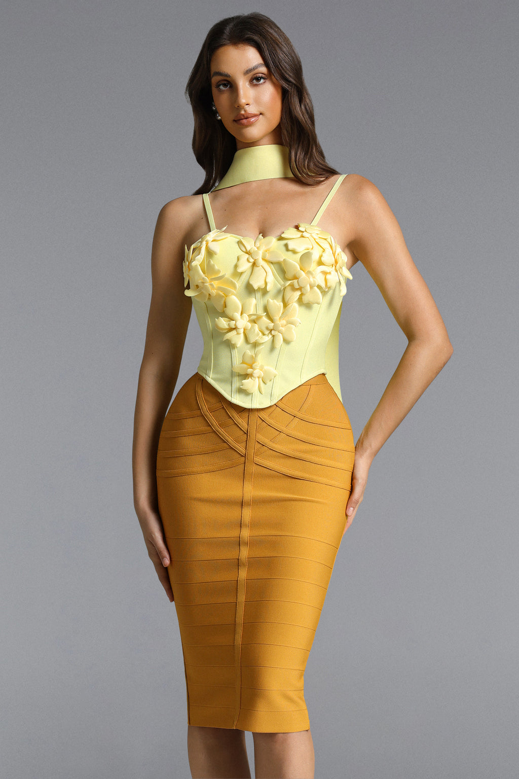 Sada Sexy Contour Flower Ribbon Bandage Top	