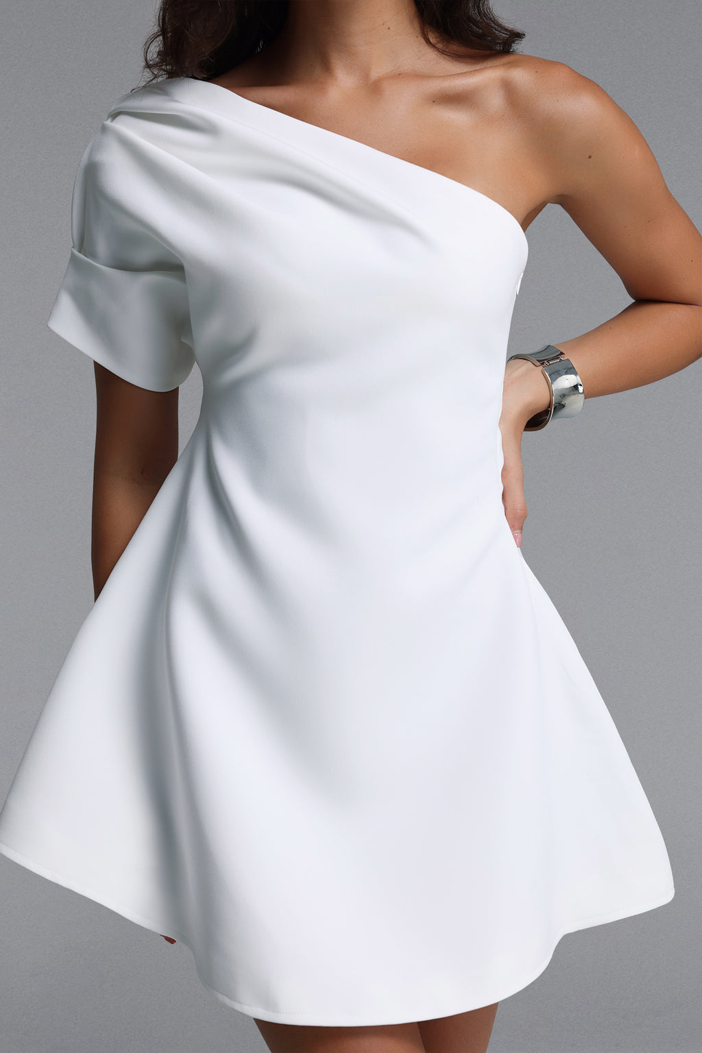 Verney Elegant tailored Ruched Woven Mini Dress	