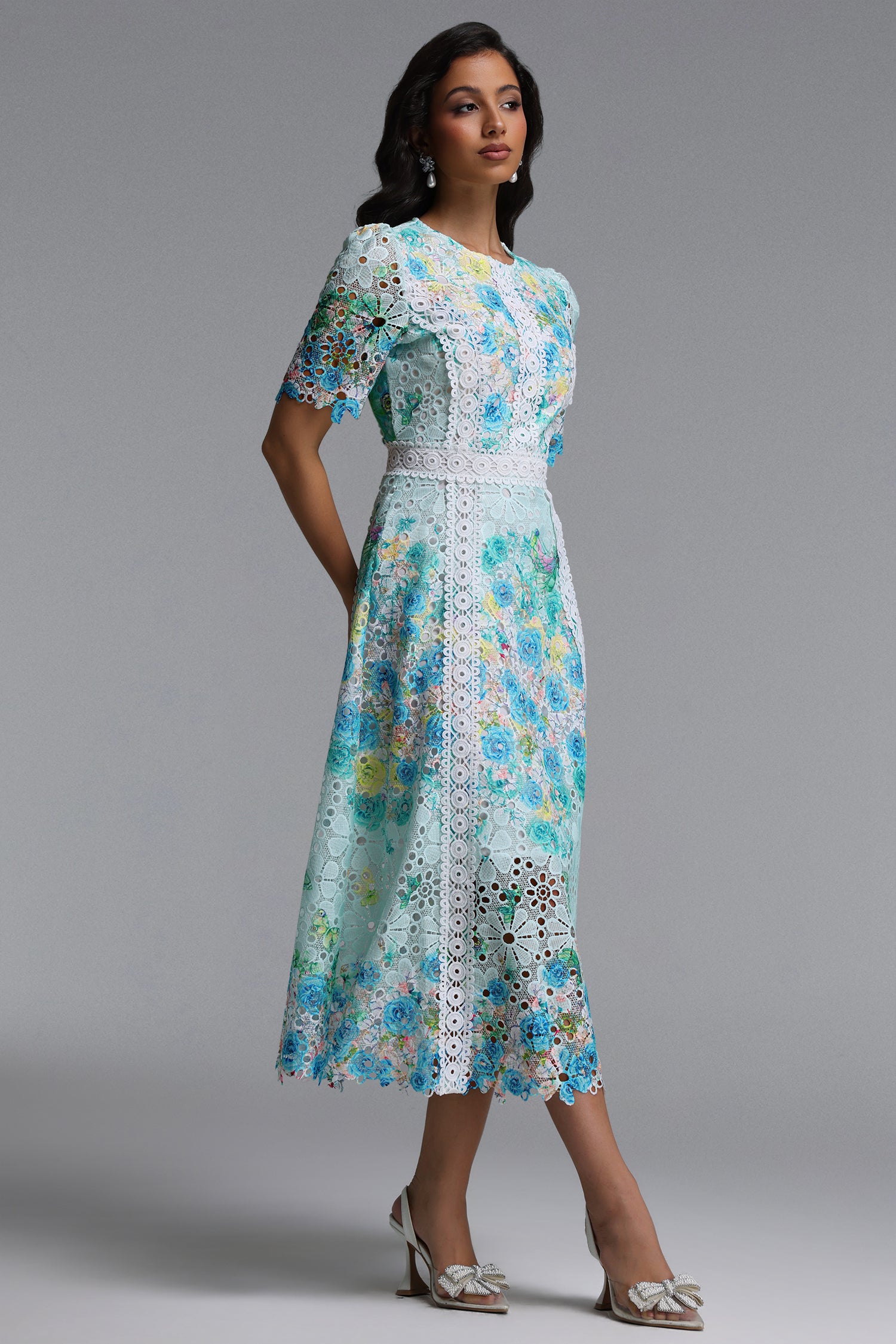 Pillose Resort Cinched Round Neck Short Sleeve Floral Print Lace Green Maxi Dress	