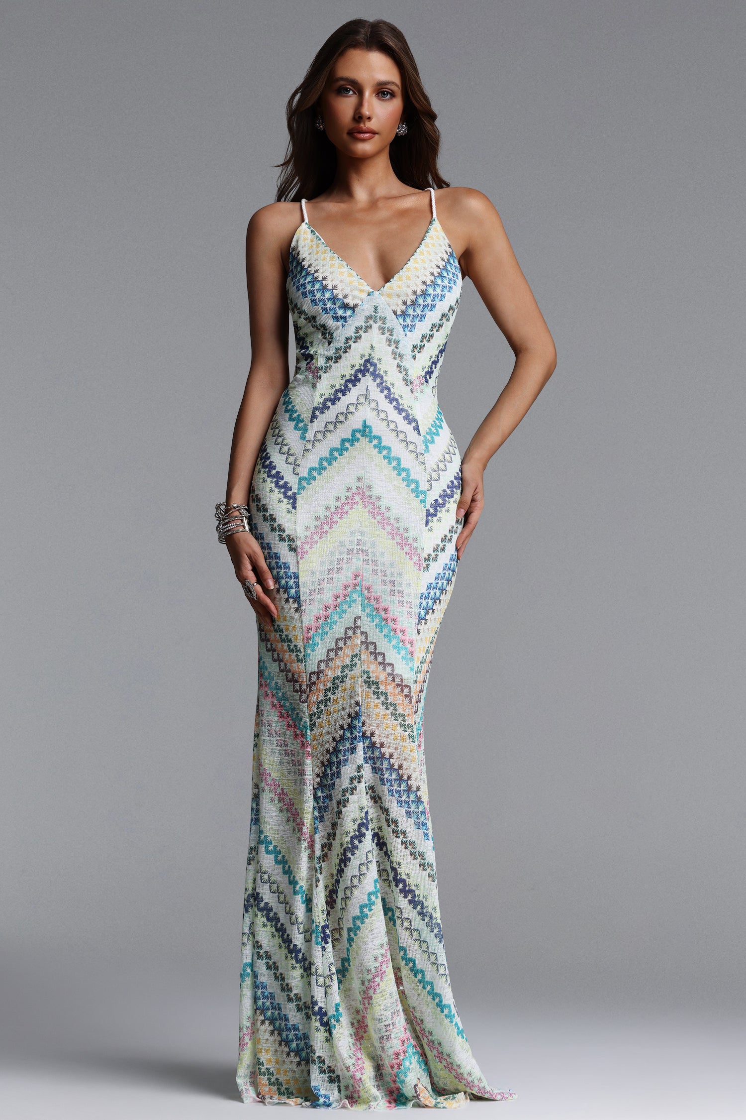 Salama Resort Contour V Neck Sleeveless Print Woven Maxi Dress	