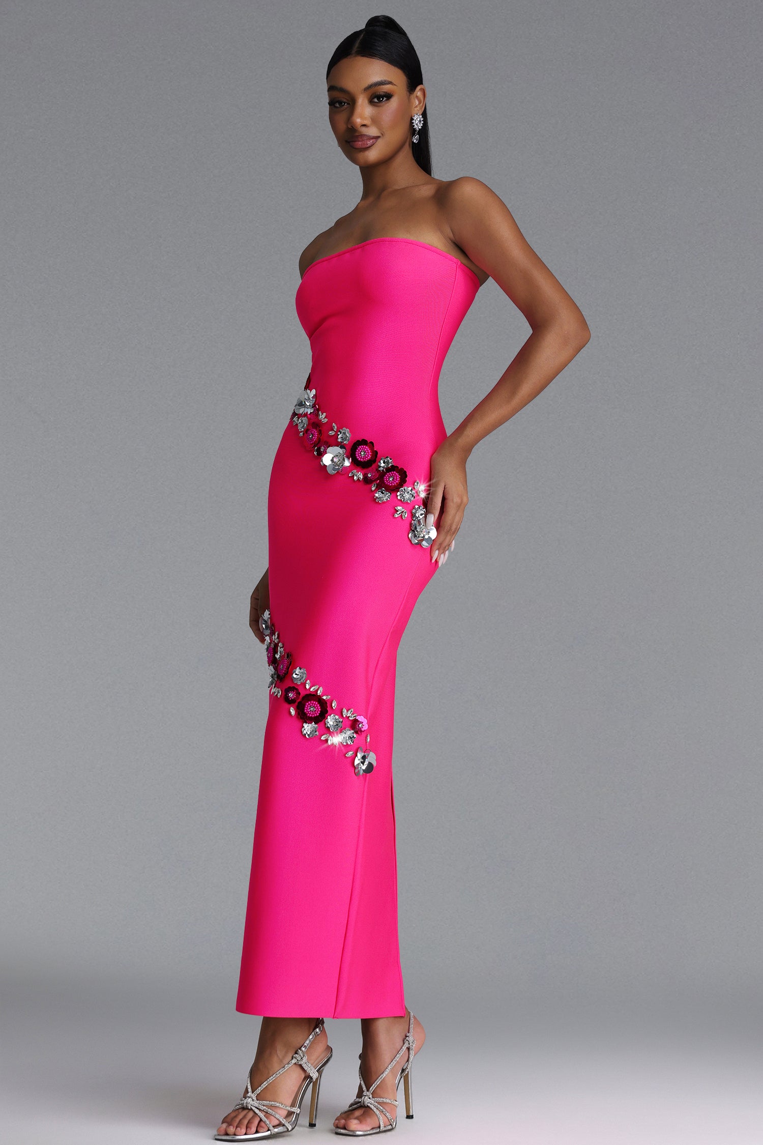 Valo Romantic Contour Strapless Sequin Floral Bandage Maxi Dress	