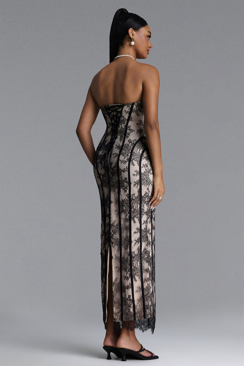 Quanha Romantic Tailored Strapless Lace Maxi Dress	