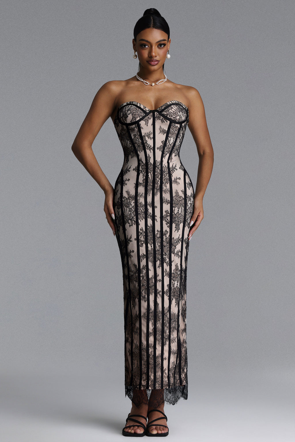 Quanha Romantic Tailored Strapless Lace Maxi Dress	
