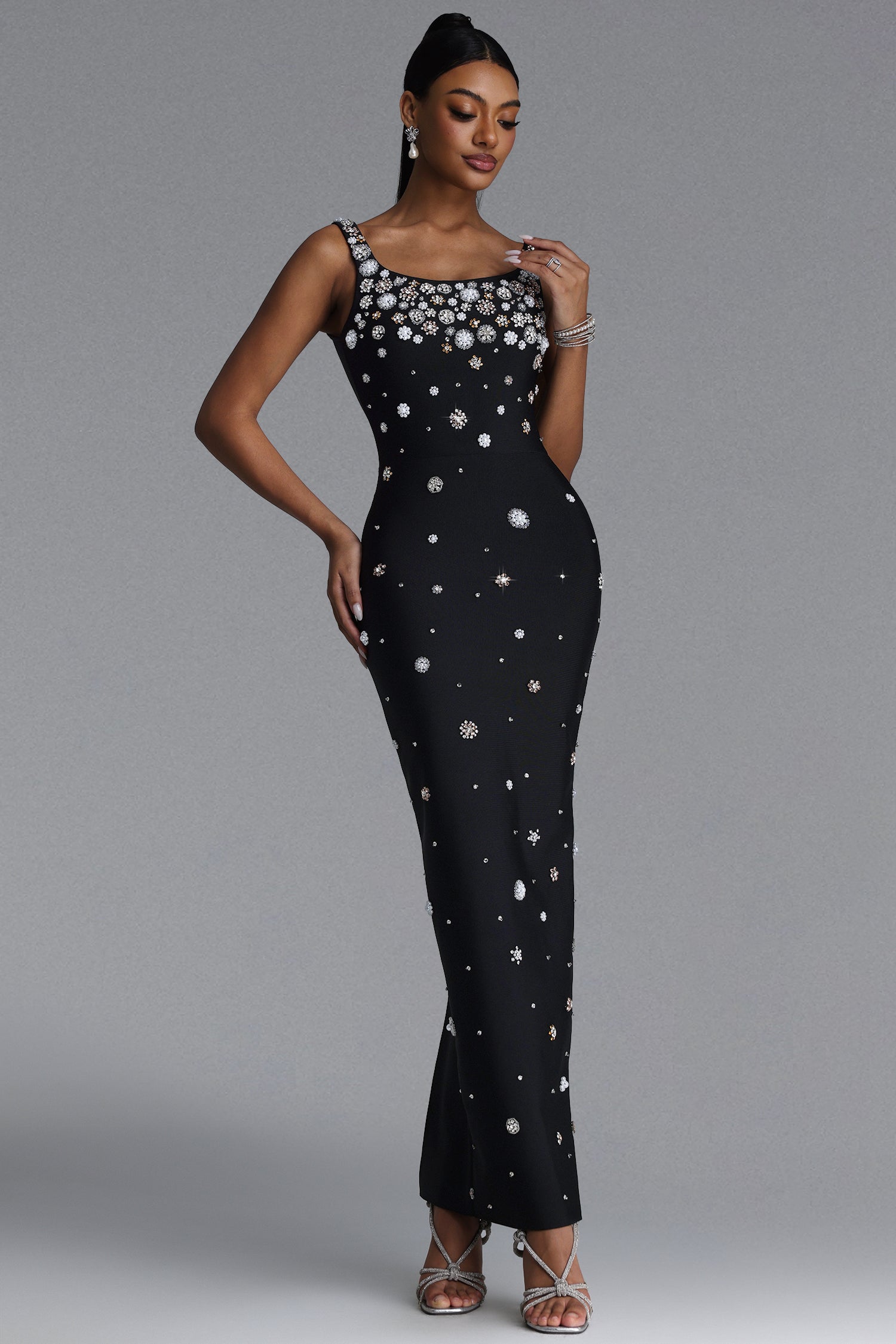 Jellay Glamorous Contour Rhinestone Buttoned Bandage Maxi Dress	