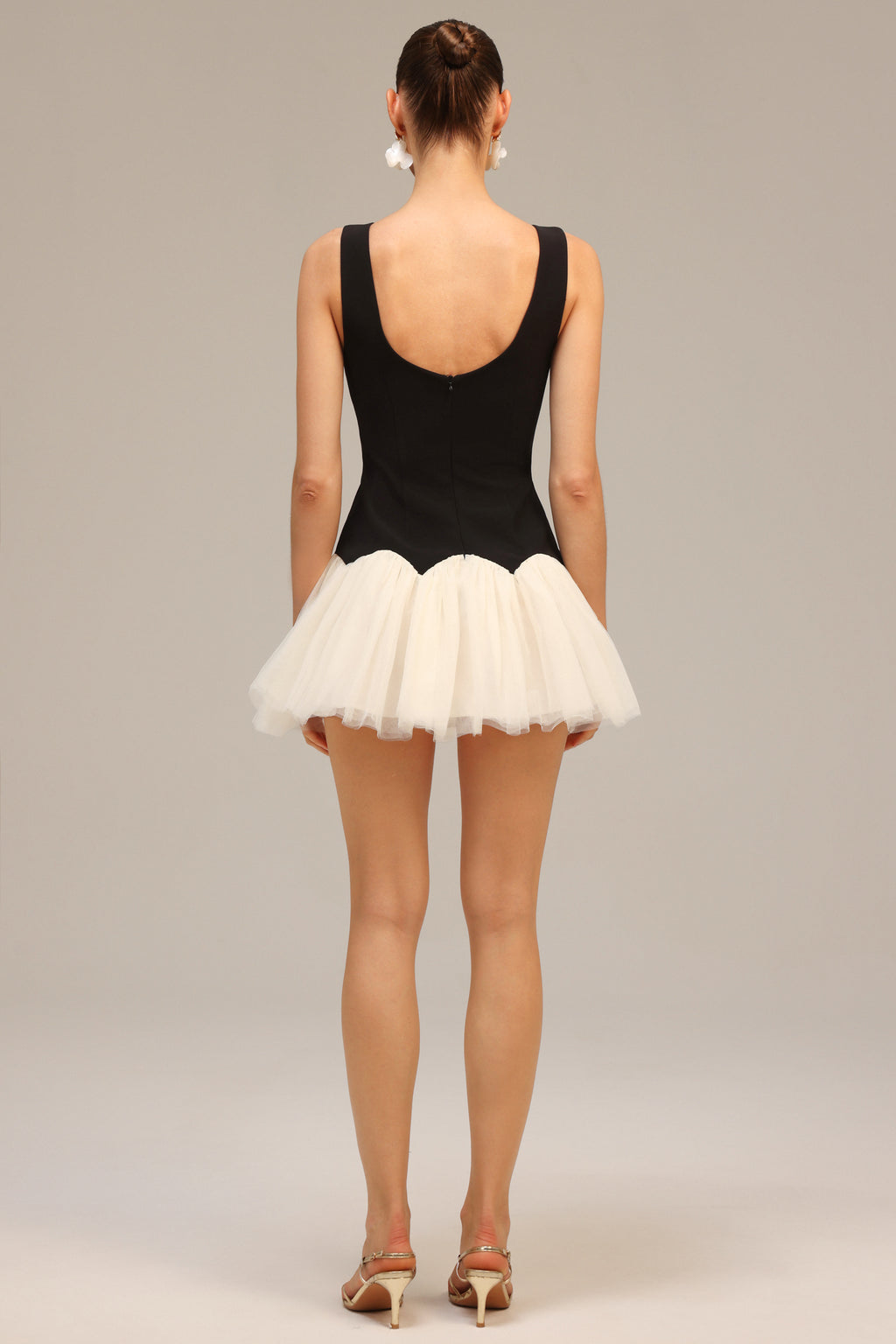 Salamo Sleeveless Diamond Mini Dress	